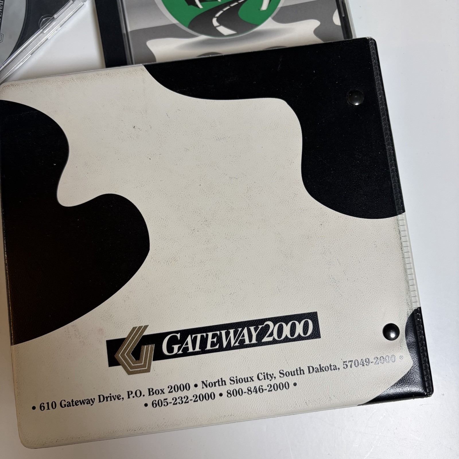 Vintage Gateway 2000 Software Bundle Windows 95 CDs Manuals Binder Microsoft OEM