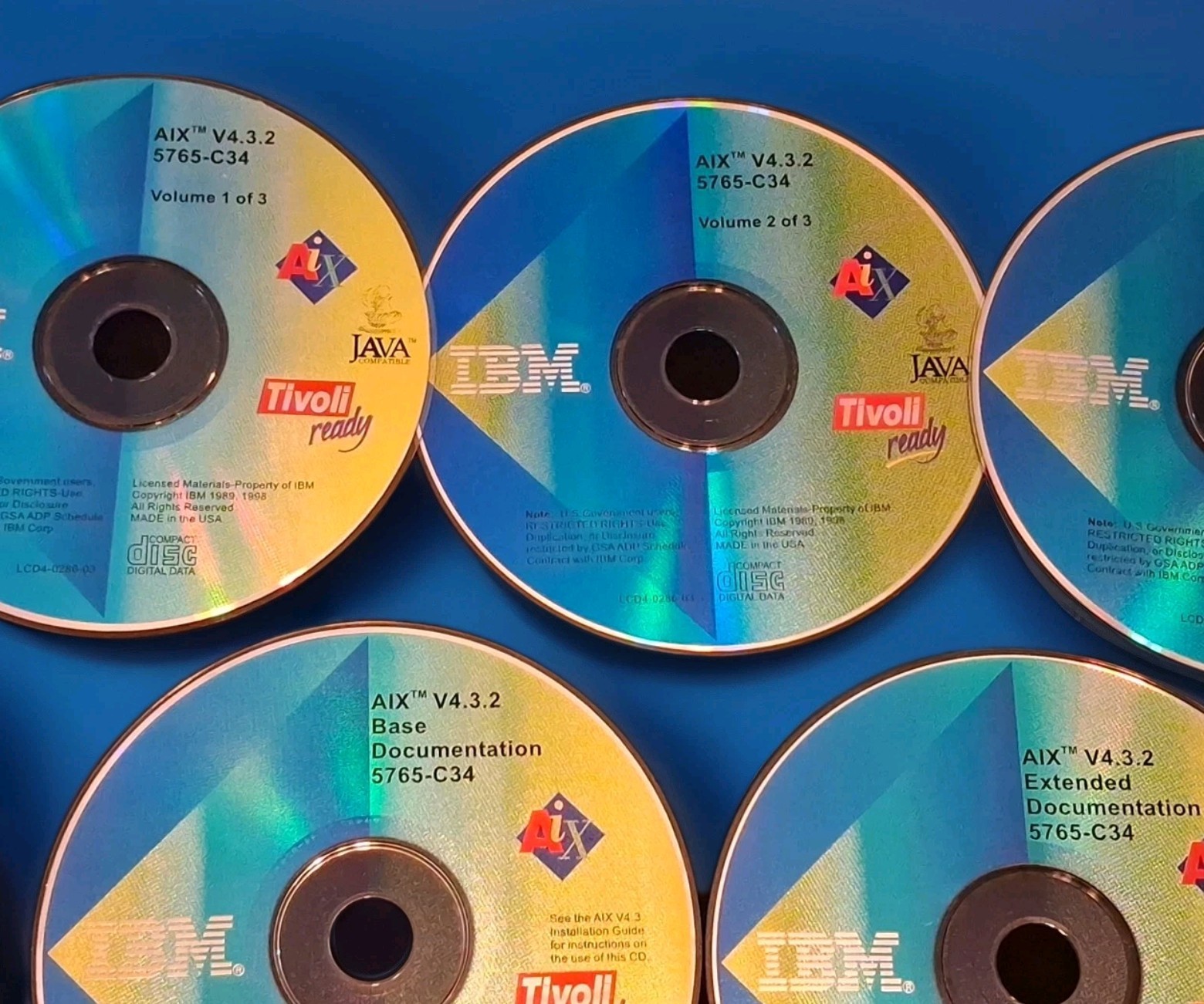 IBM AIX V4 3.2 / 5765-C34 – UNIX Software Vol 1-3 + Base & Ext. Docs CDs 5 Discs