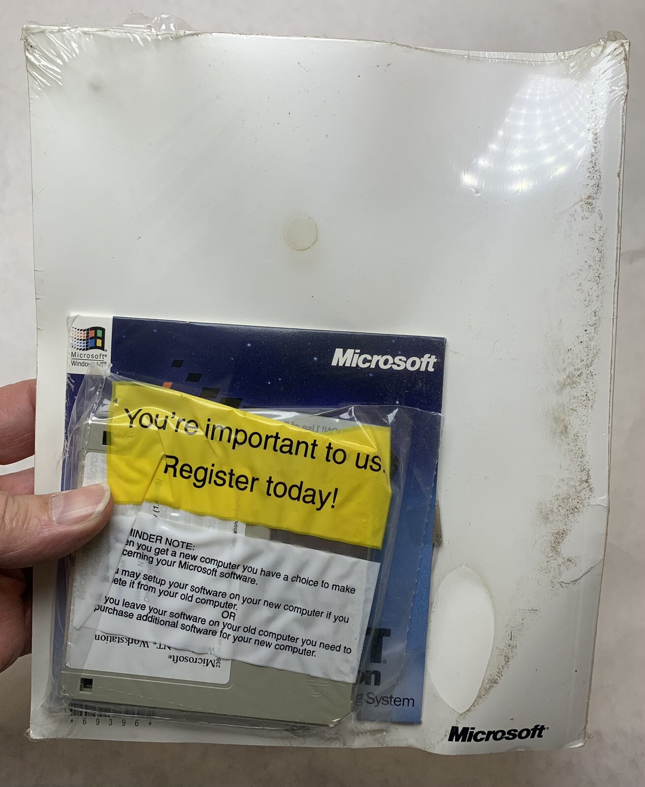 Old Microsoft Windows NT Workstation Basics & Installation Sealed Floppy Discs