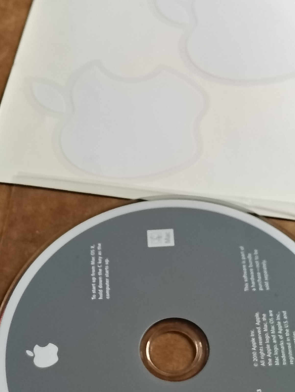 Mac Mini OS X Install & Applications DVDs, 2010 2Z691-6657-A, 2Z691-6658-A