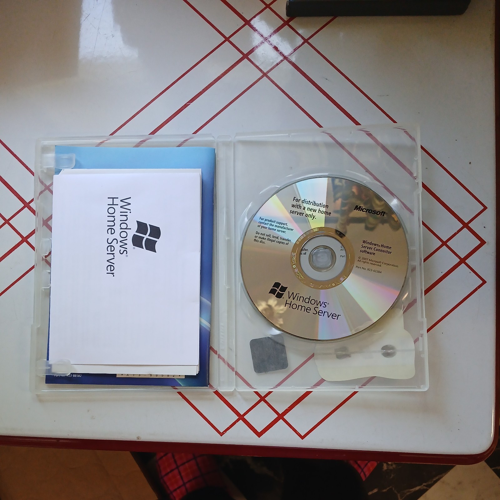 Microsoft Windows Home Server OEM System Builder Pack X10-63162 2007 Bit