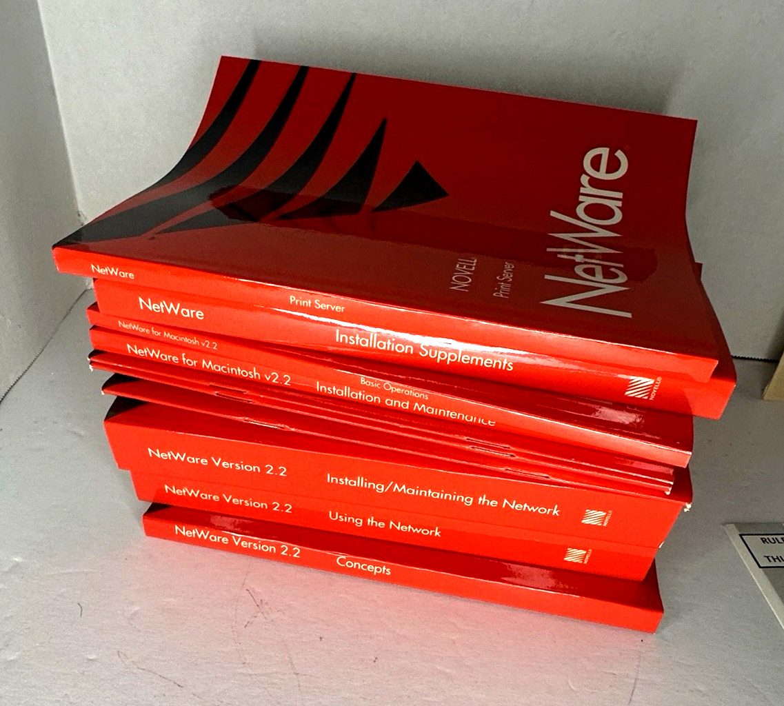 Netware Kit v2.2 by Novell Operating System Floppy Disks & Books Open Box Vtg