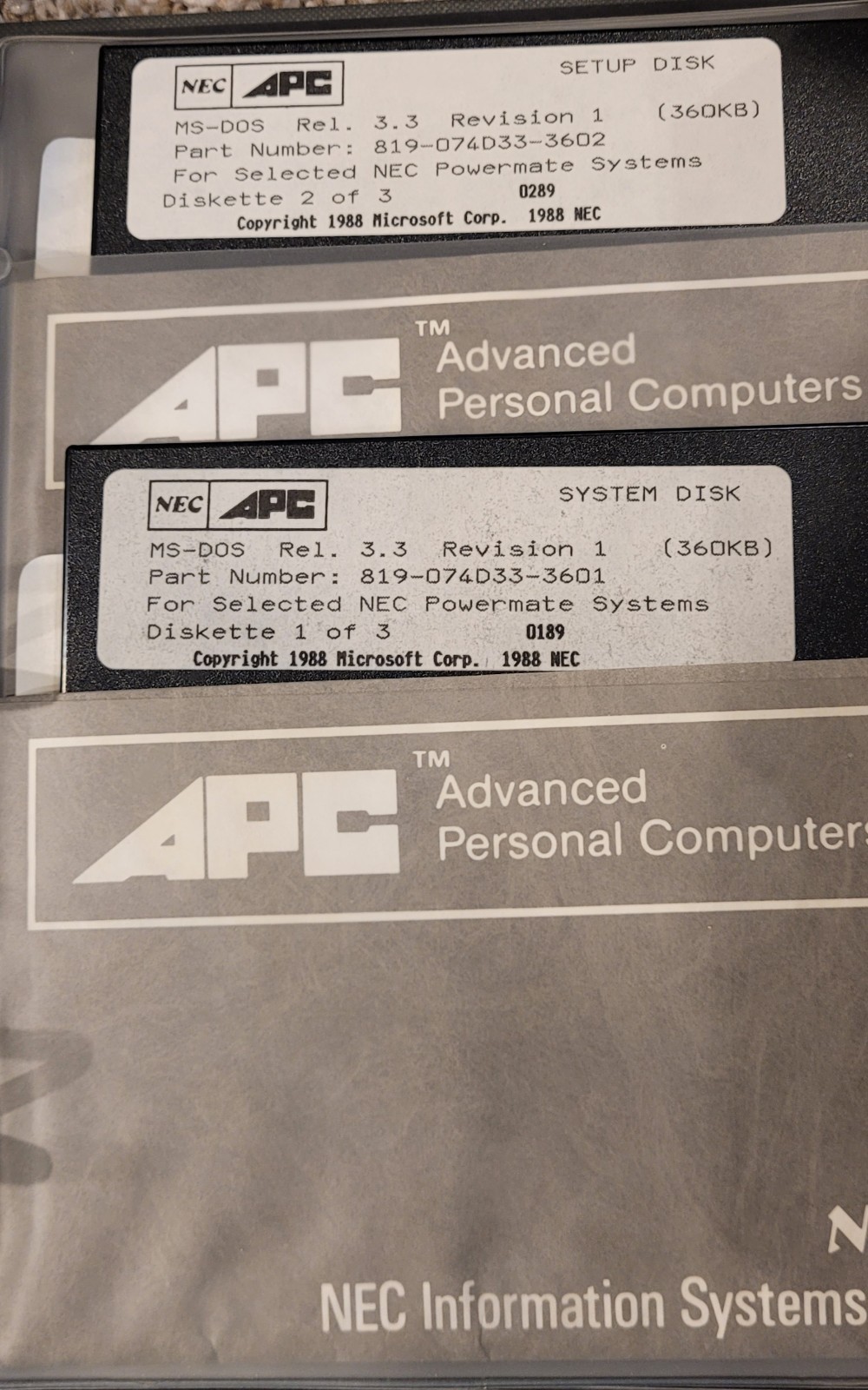 1988 MS-DOS 3.3 User Guide 1st Printing NEC Advanced Personal Comp Floppy Disks
