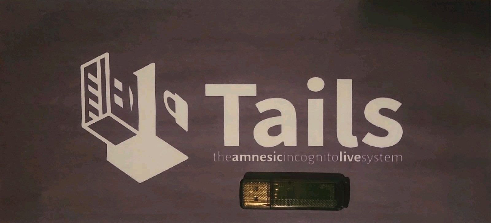 Tails Linux 7.0 OS 32 Gb USB 3.2 Drive Safe Fast Secure Bootable USB Anonymous