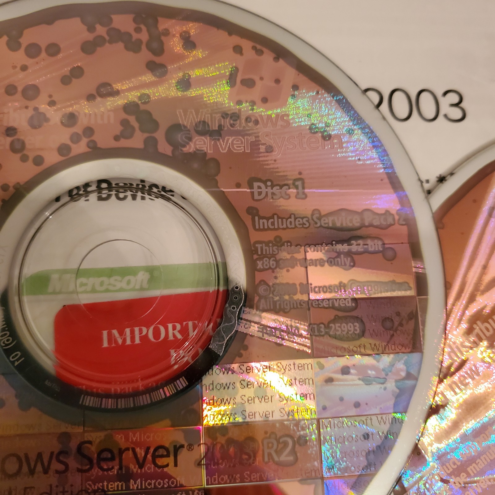 Microsoft Windows Server 2003 R2 OEM Software 2CD SET & Key & 5 CLIENT LICENSE