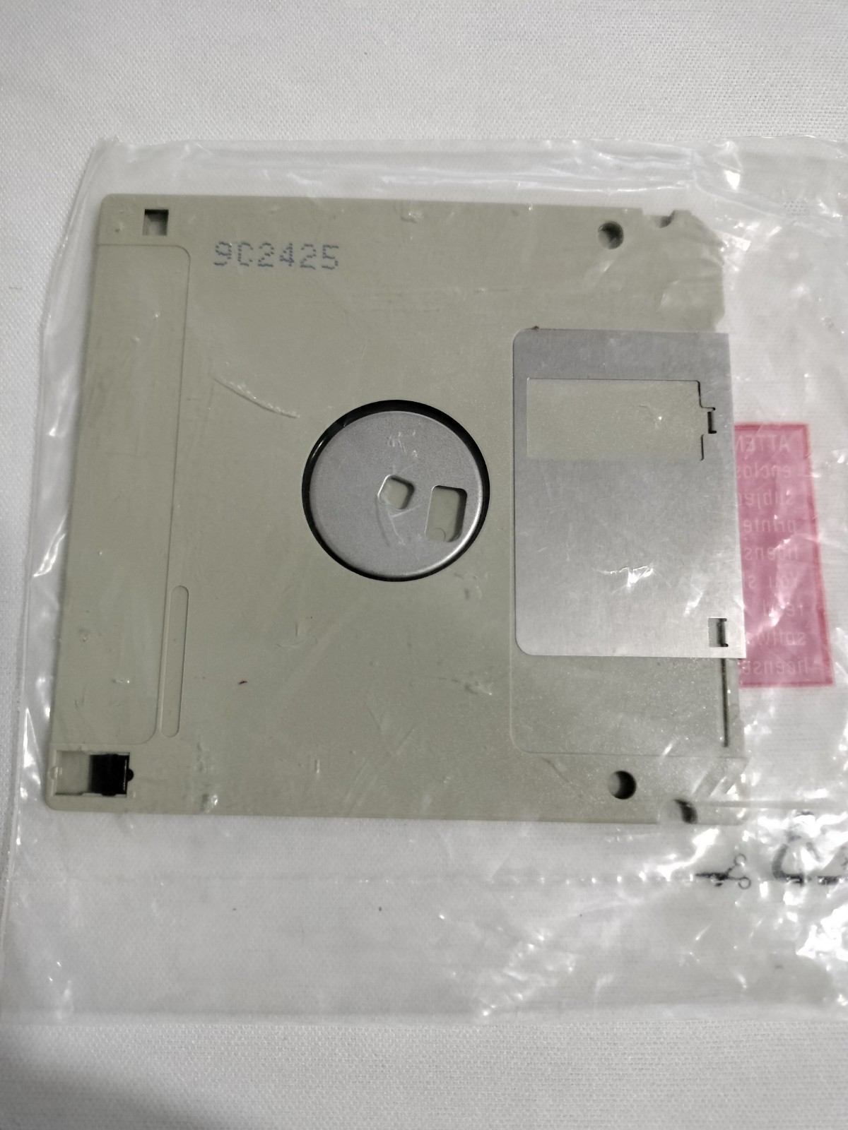 Original Microsoft Windows 98 Second Edition Floppy Boot Disk Unopened
