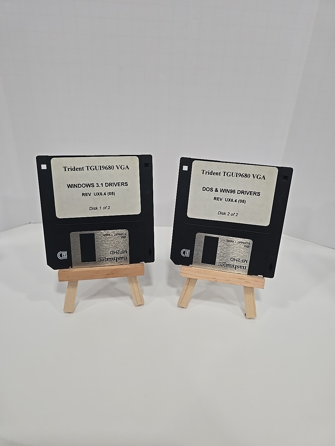 Trident TGUI9680 VGA Windows 3.1 / DOS / WIN95 Drivers 3.5″ Floppy REV UX6.4 HTF