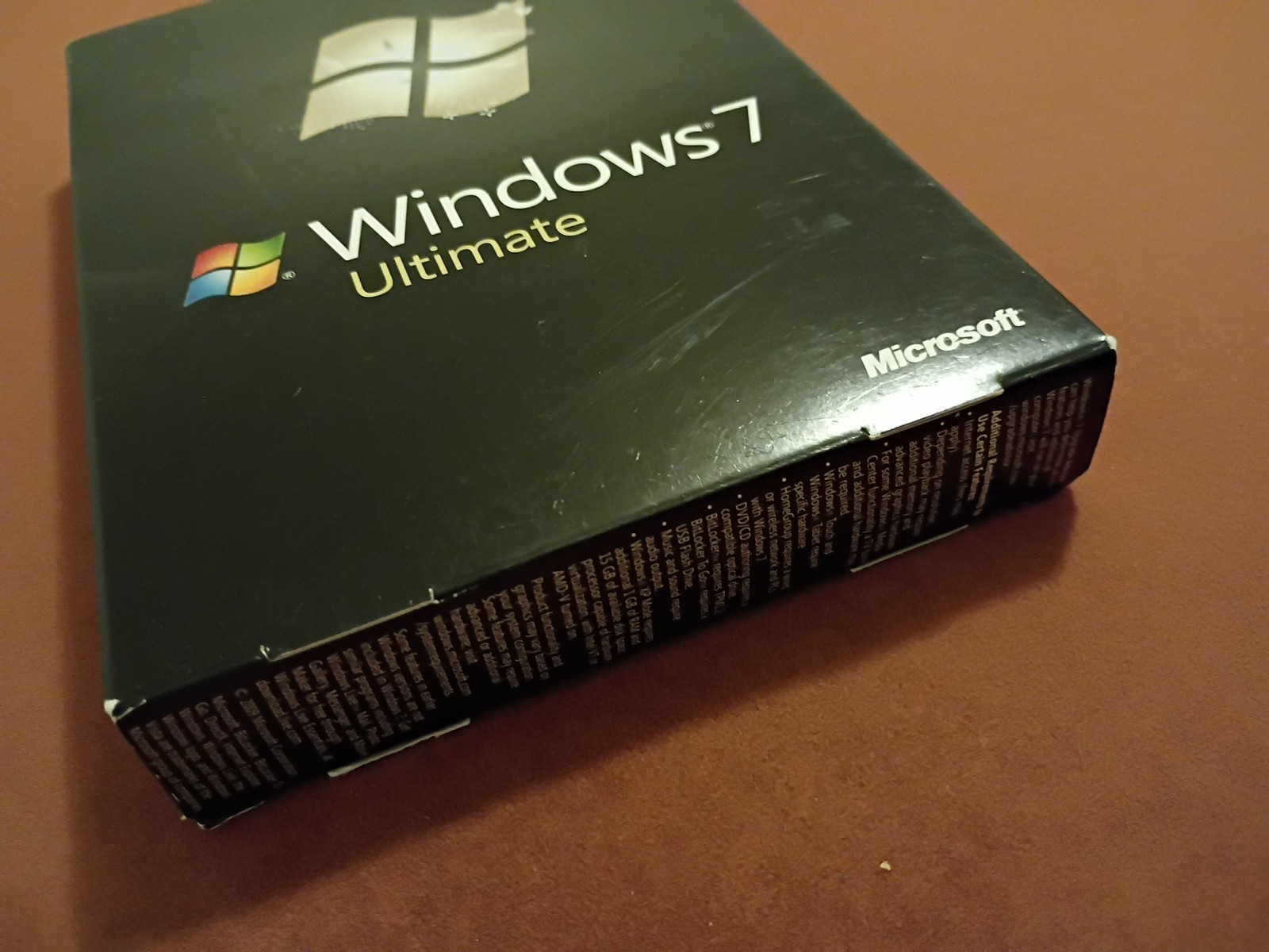Microsoft Windows 7 Ultimate 32 & 64 Bit DVDs Genuine MS WIN Full Retail Box Key
