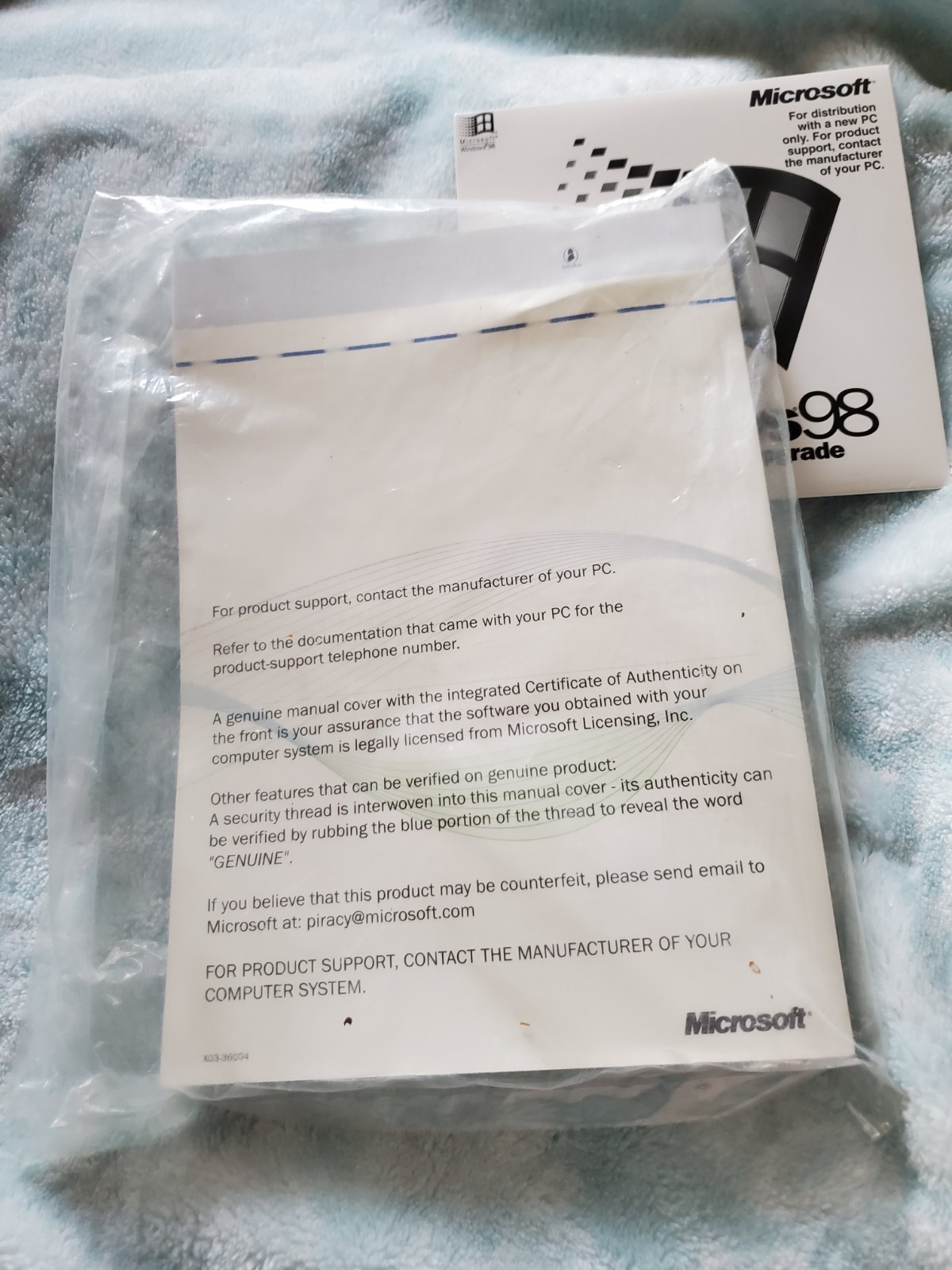 Microsoft Windows 98 Upgrade CD-ROM w/ product key unSealed unused