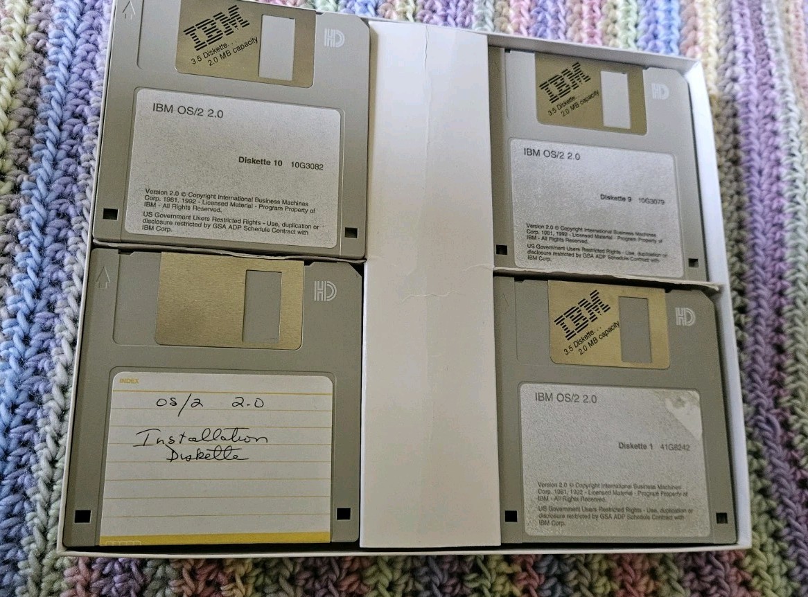 Vintage IBM OS/2 2.0 Full Version 3.5″ in Original Box