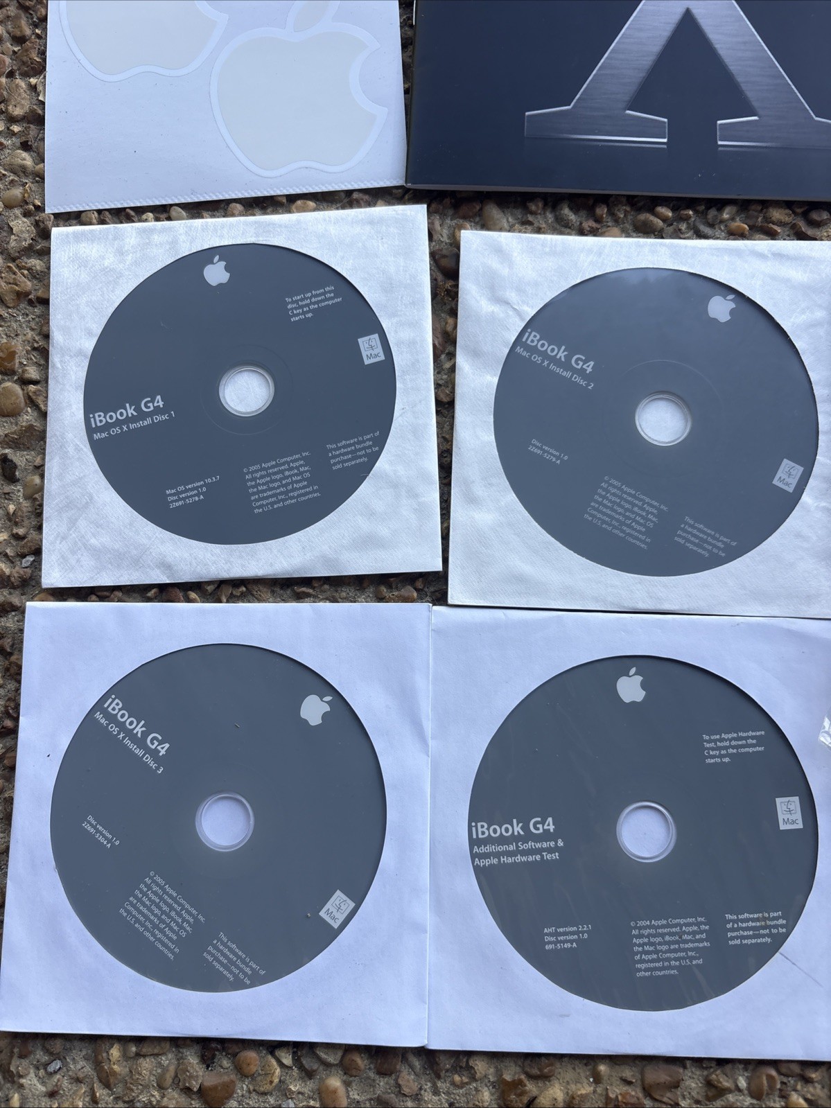 Apple iBook G4 Complete Restore Kit Mac OS X Panther Discs 1-4 10.3 AHT Manuals