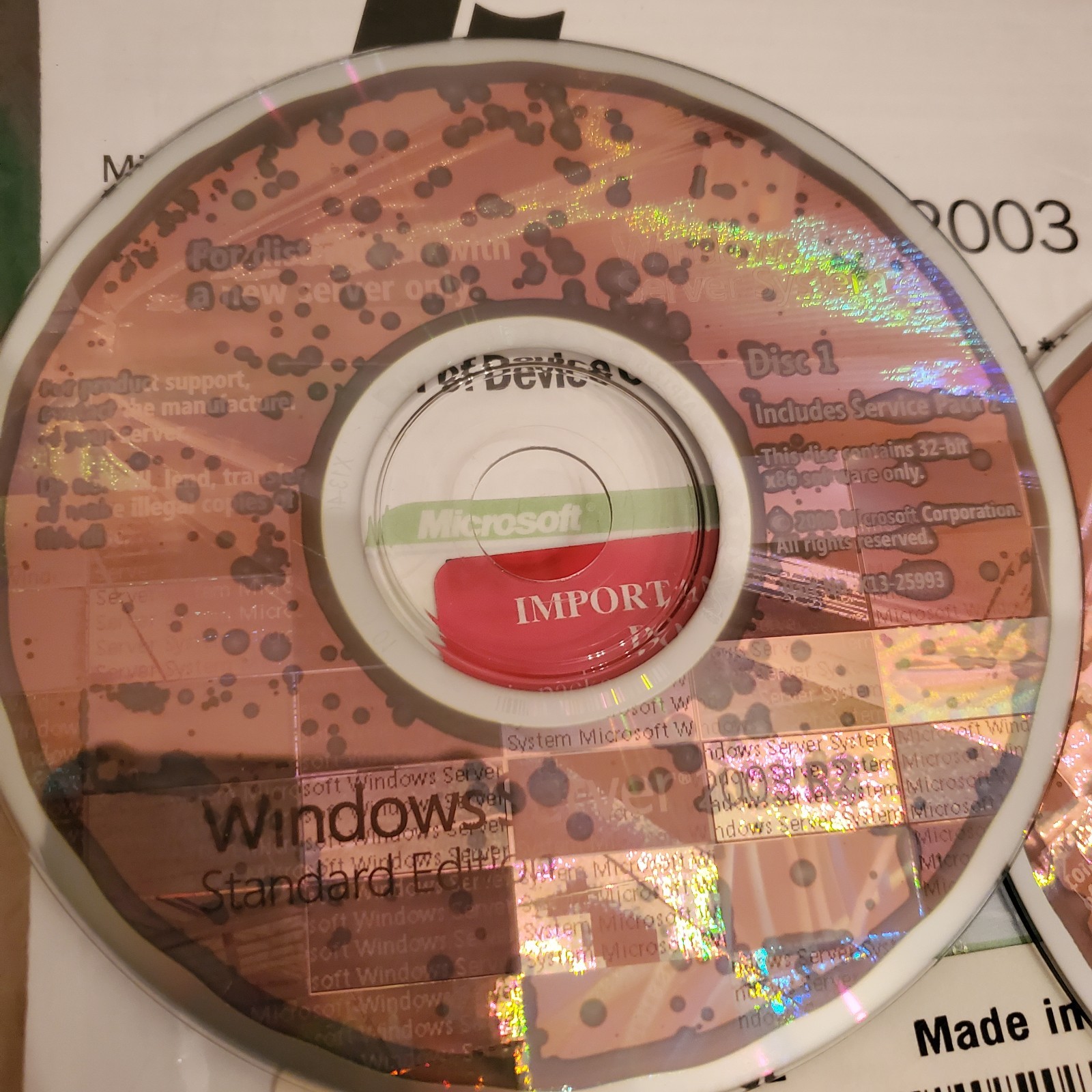 Microsoft Windows Server 2003 R2 OEM Software 2CD SET & Key & 5 CLIENT LICENSE