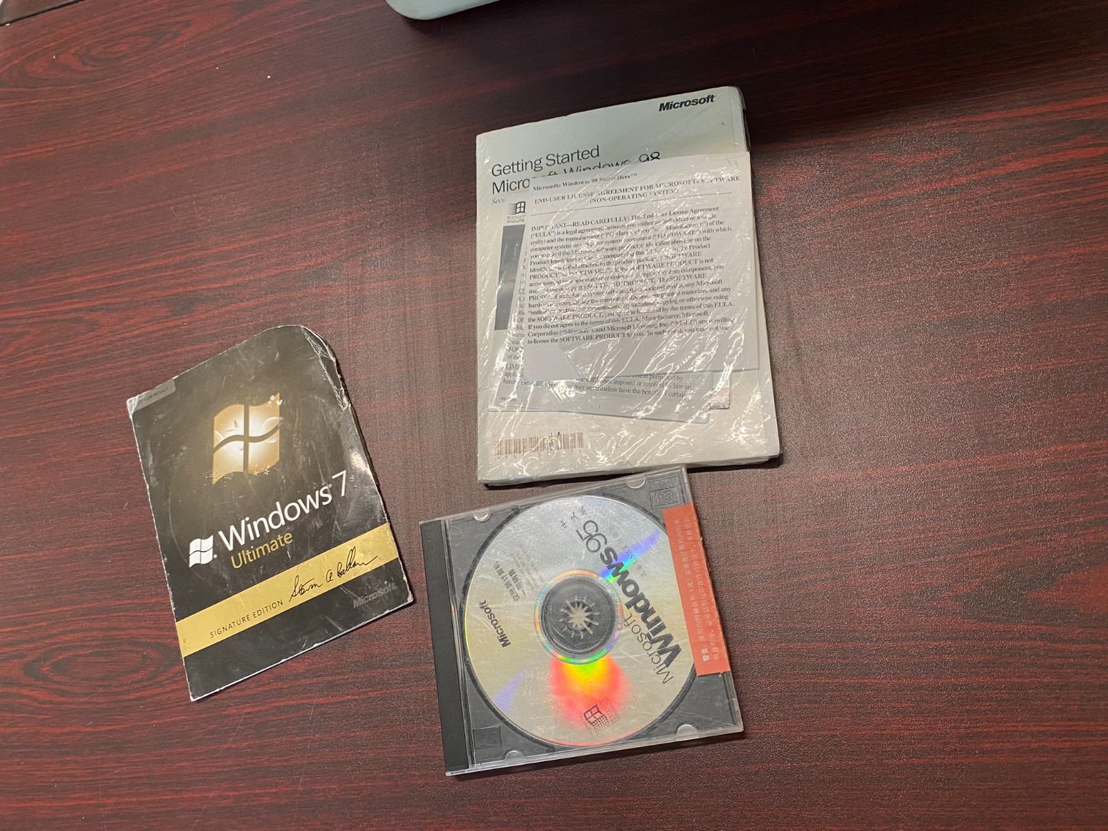vintage Microsoft Windows 7 Ultimate Signature Edition & 95 sealed & 98 sealed