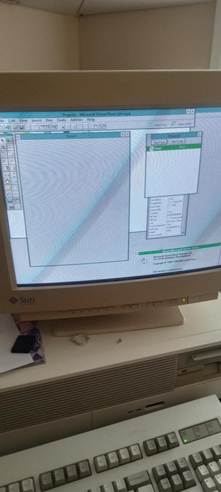 Microsoft Visual Basic 3, 4, C++, FoxPro 2.5, 2.6 1.44 Mb floppy diskette dev