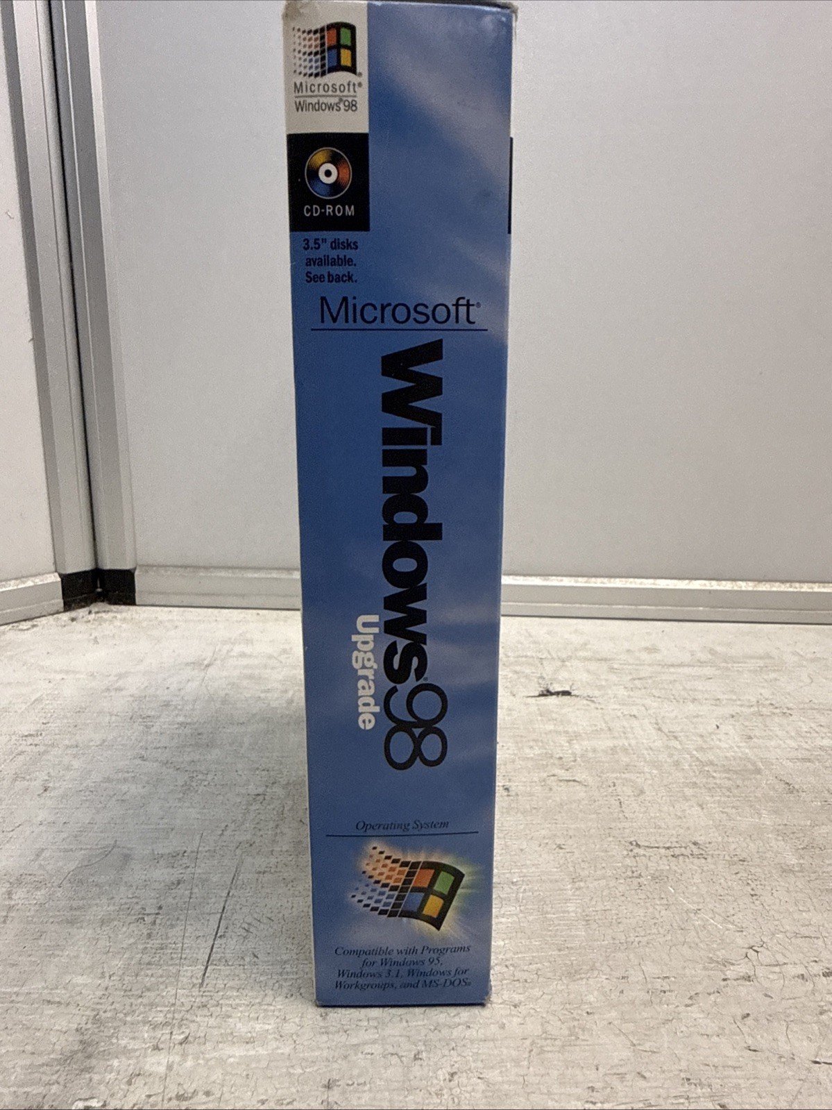 MICROSOFT WINDOWS 98 UPGRADE NEW VERSION 0398 Part X03-30200 Vintage
