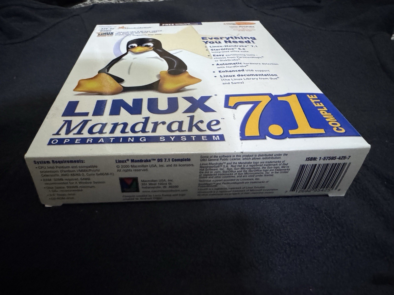 Linux Mandrake 7.1 Complete Big Box NIB 2000 Vintage Software