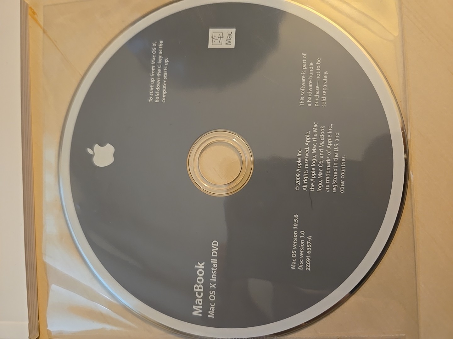 MacBook Mac OS x Install Disc 10.5.6 & Applications Install Disc 3A164