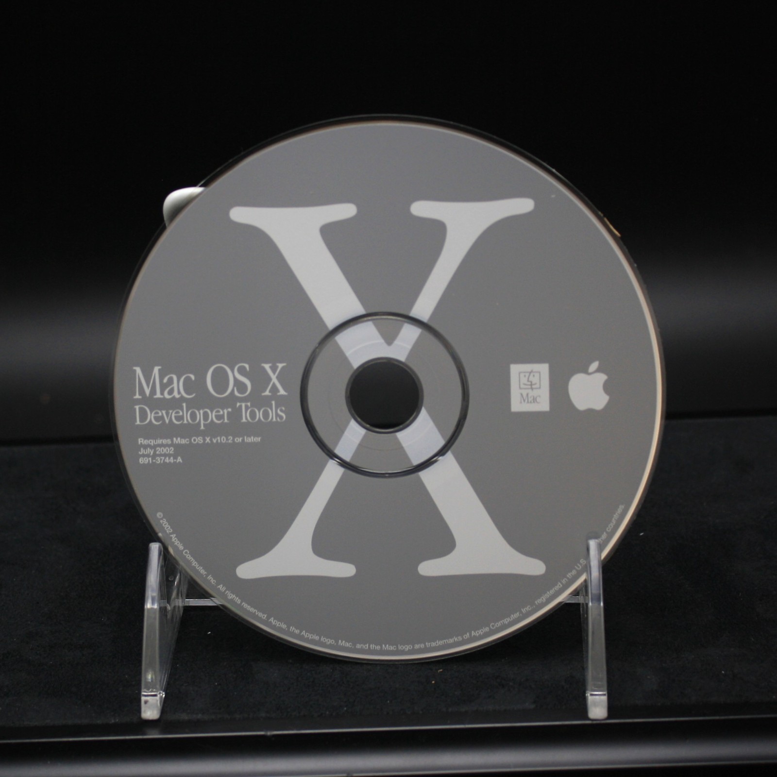 Apple Mac OS X Developer Tools CD for v10.2 or Later July 2002 691-3744-A