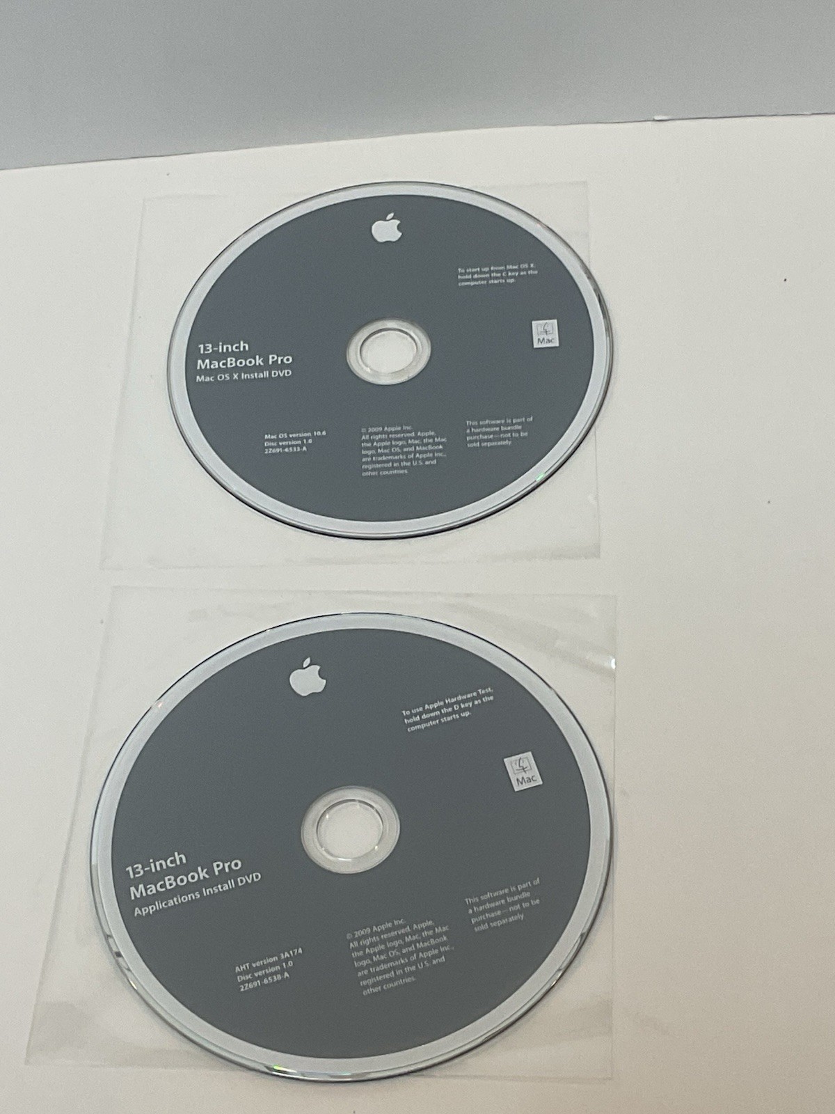 Apple 13-inch MacBook Pro Mac OS X 10.6 Install & Applications OEM