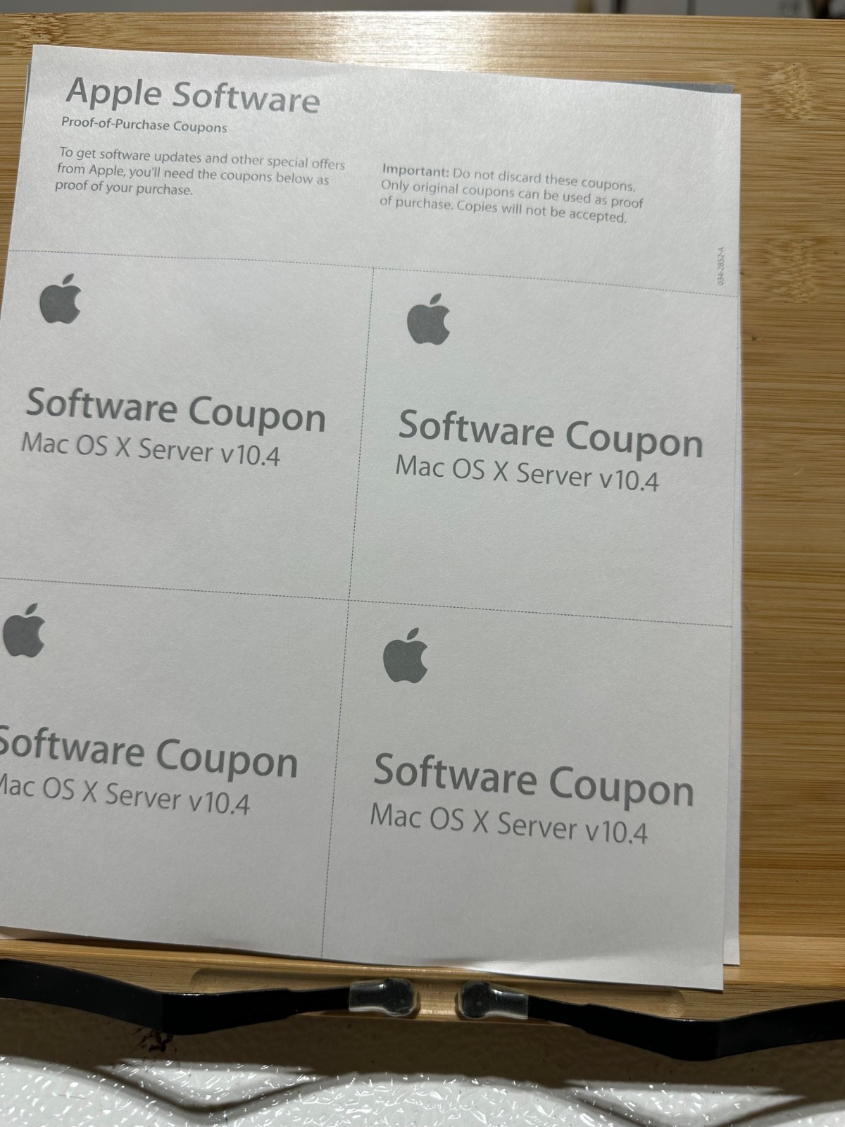 Apple Mac OS X Server 10.4 Tiger Unlimited Clients M9768Z/A