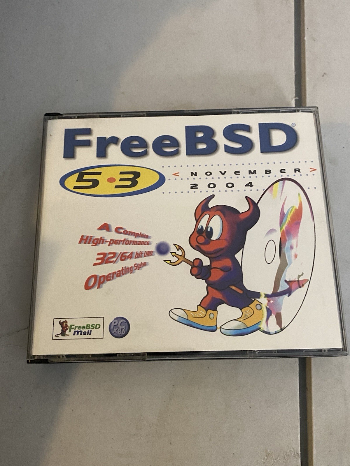 Vintage FreeBSD 5.3 November 2004 Operating System PC x86 32/64-bit CD Set
