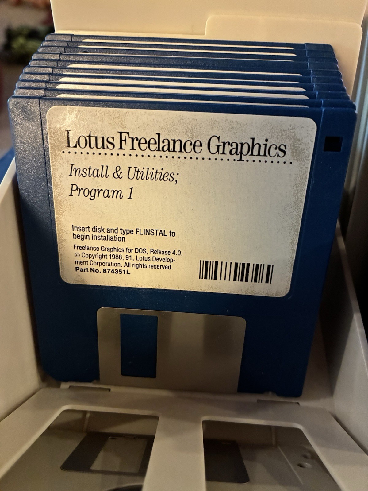 Disks For Windows 3.1, Lotus 1-2-3 For DOS, Lotus Freelance Graphics & More
