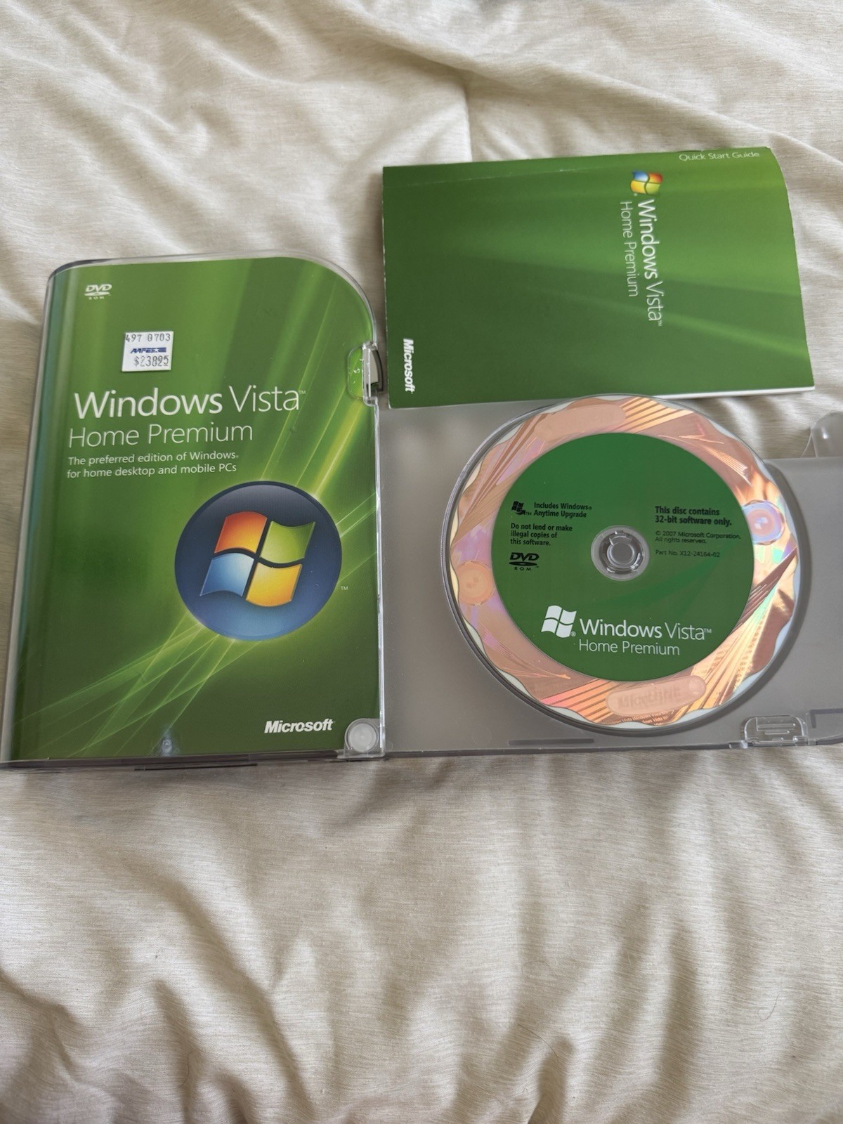 Microsoft Windows Vista Home Premium – 32-Bit Full Retail Box w/ Key