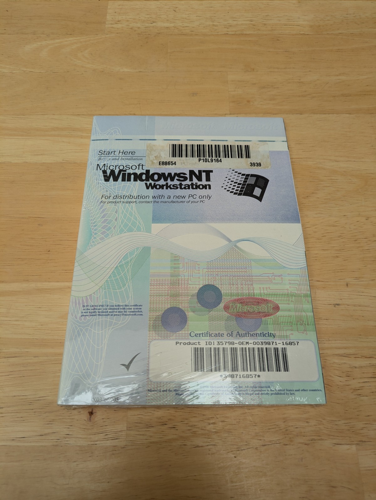 Microsoft Windows NT Workstation 4.0 OEM CD Sealed