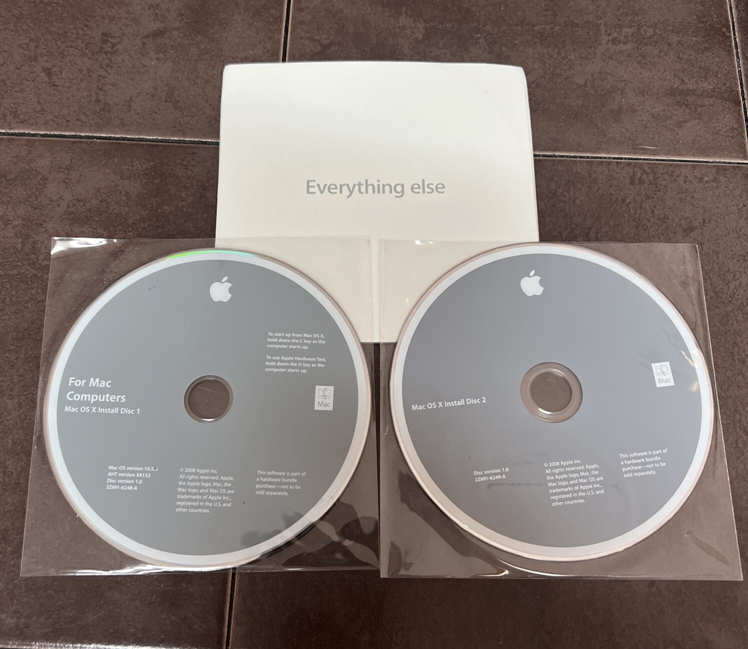 Mac Computers OS X Install Disc 1 & 2 Version 10.5.4 2008 Model 3A152