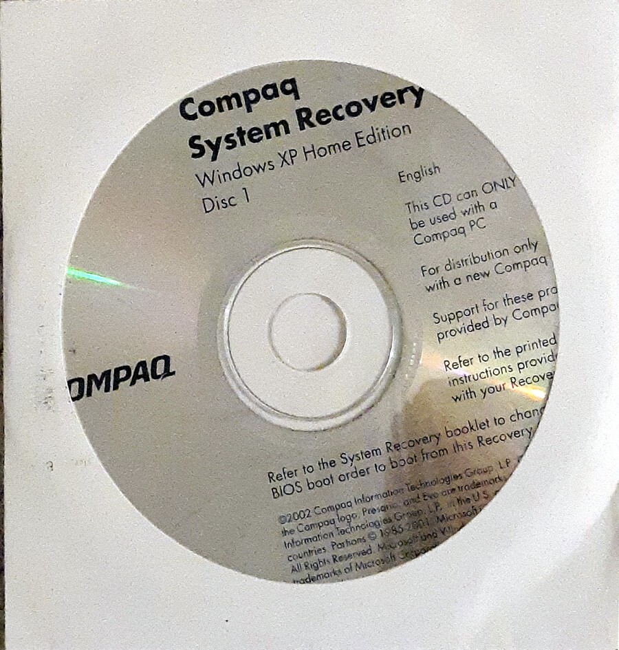 5 Disc Compaq System Recovery Windows XP & Microsoft Works 6.0-Money 2002 Stand