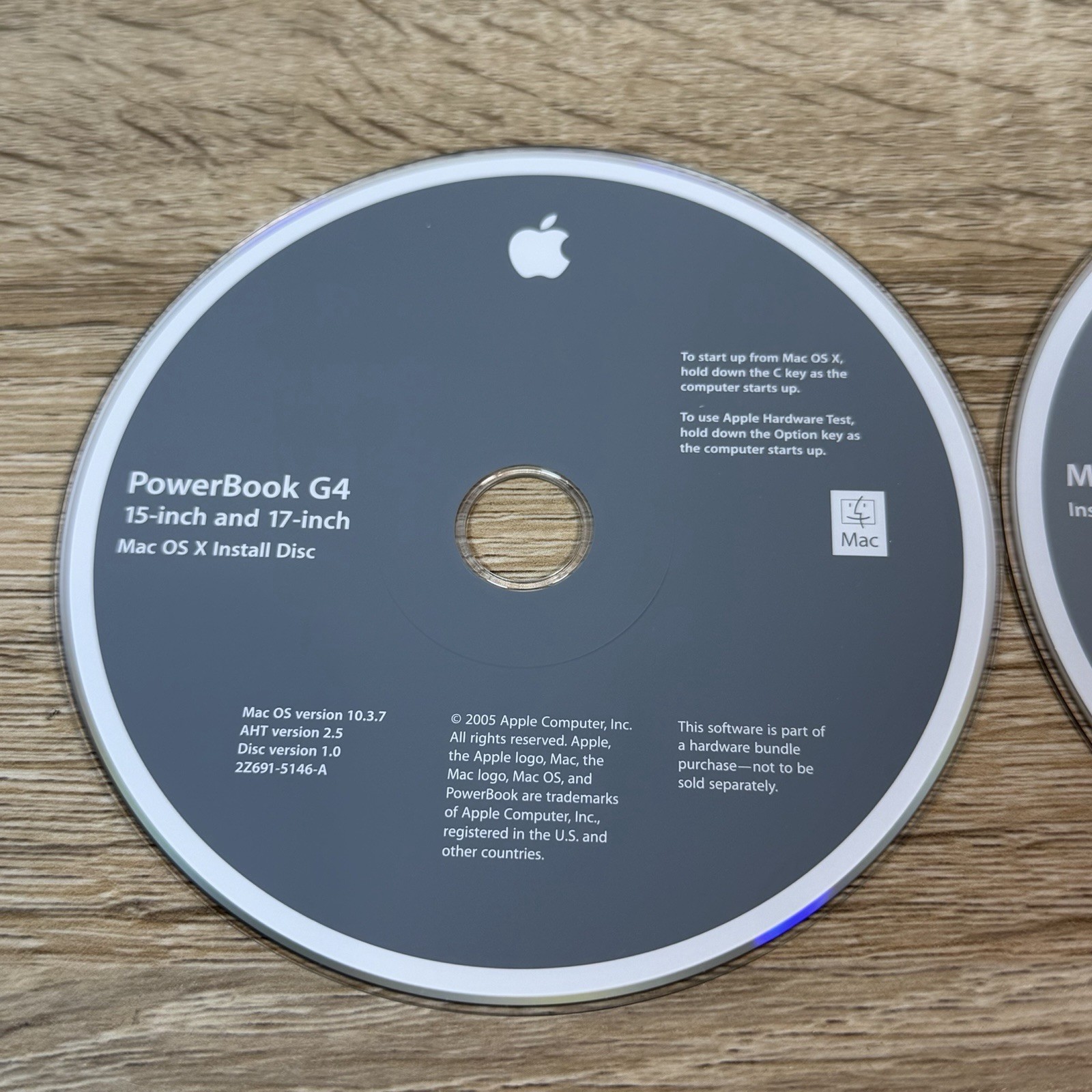 Apple Mac Powerbook G4 15” 17” Mac OS X 10.3.7 Install Disc + Mac OS 9 Classic