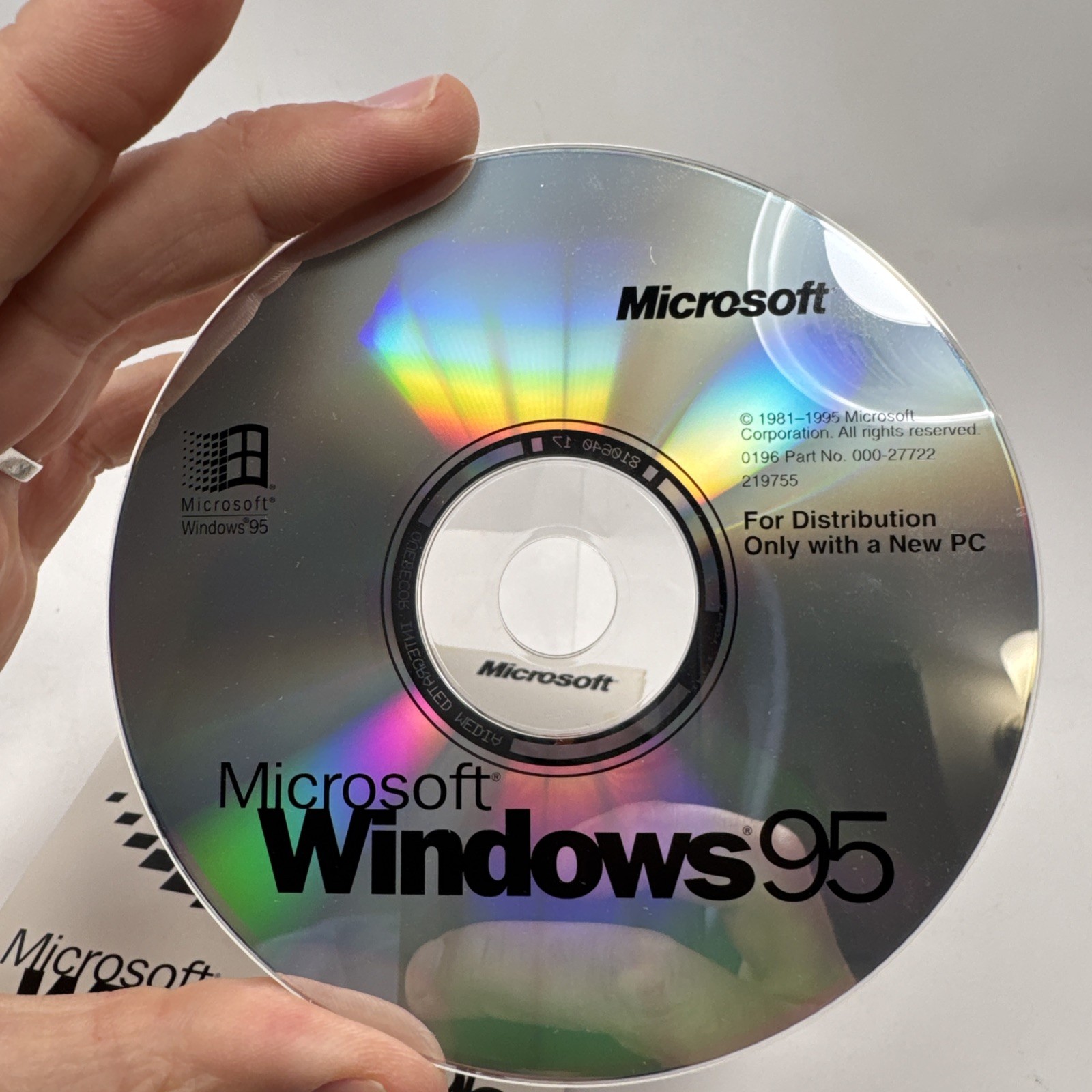 Vintage Microsoft Windows 95 Disc Only – Very Good Condition