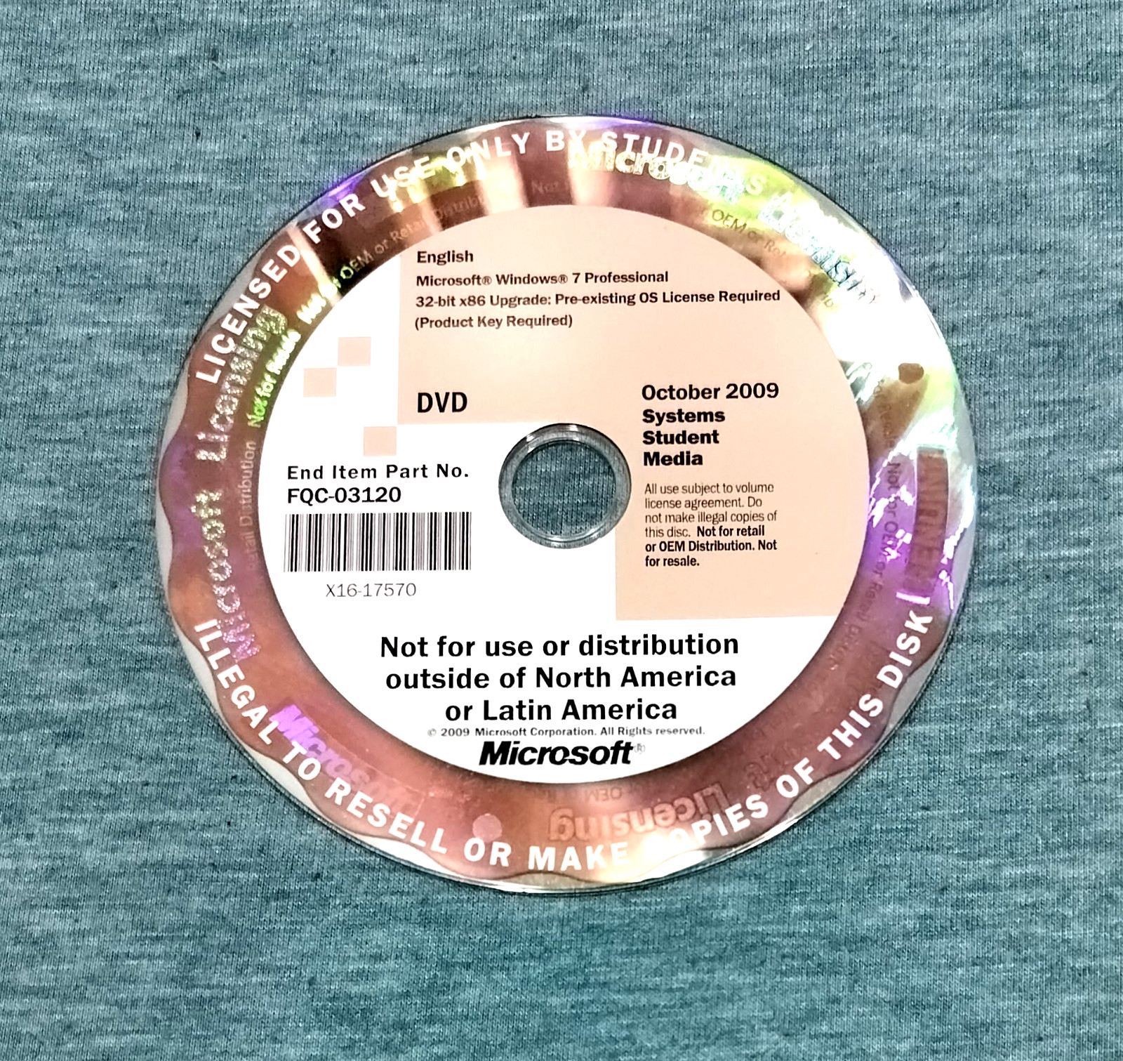Windows 7 Professional Upgrade 32 Bit Disc Preowned in Original Sleeve