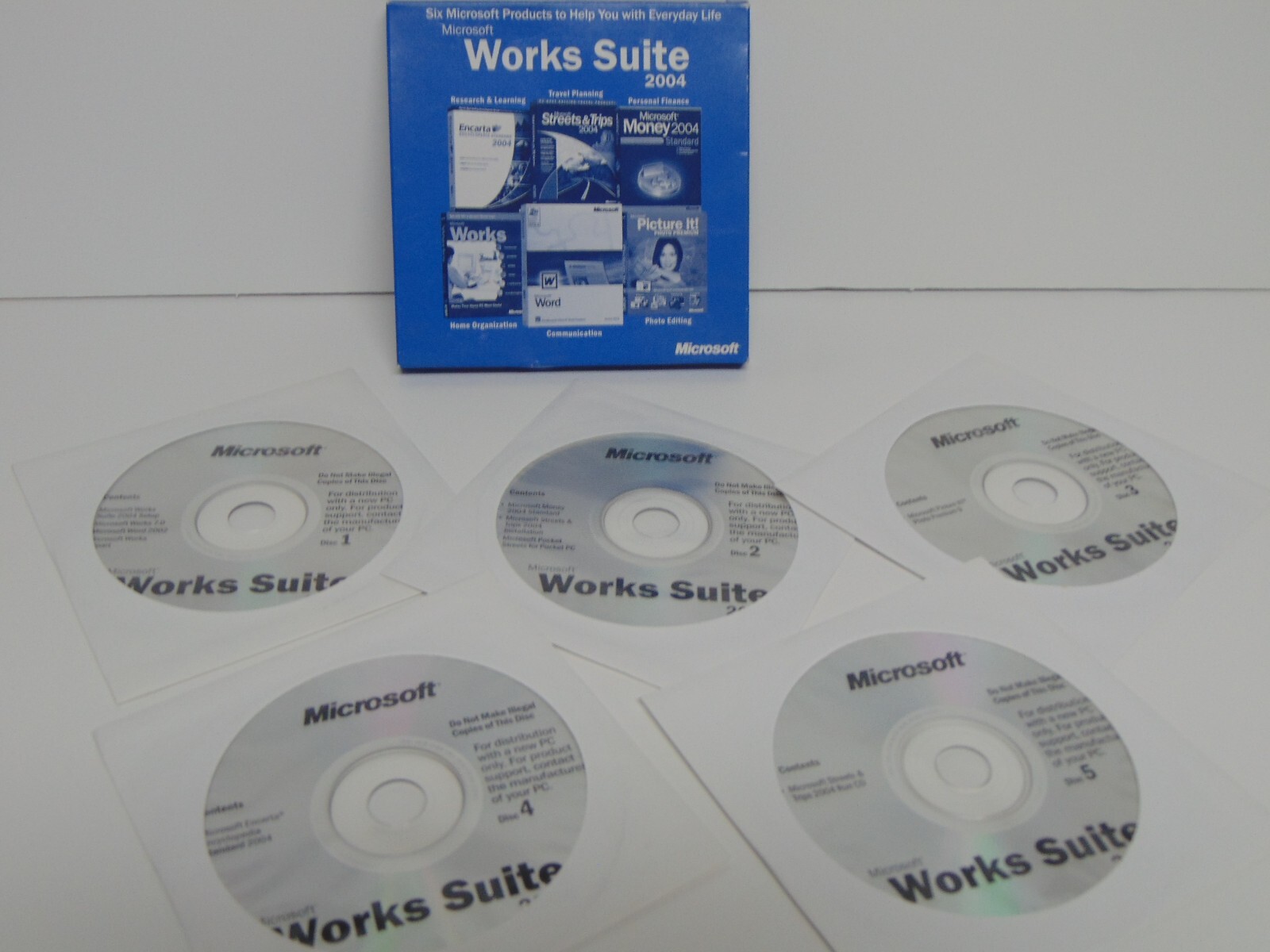 Microsoft Works Suite 2004 = 5 CDs + Product Key! EUC (Excellent Used Condition)
