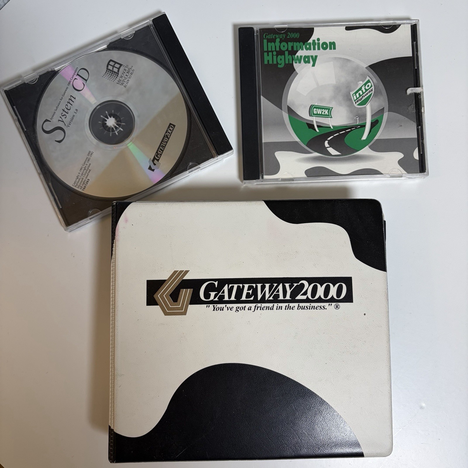 Vintage Gateway 2000 Software Bundle Windows 95 CDs Manuals Binder Microsoft OEM