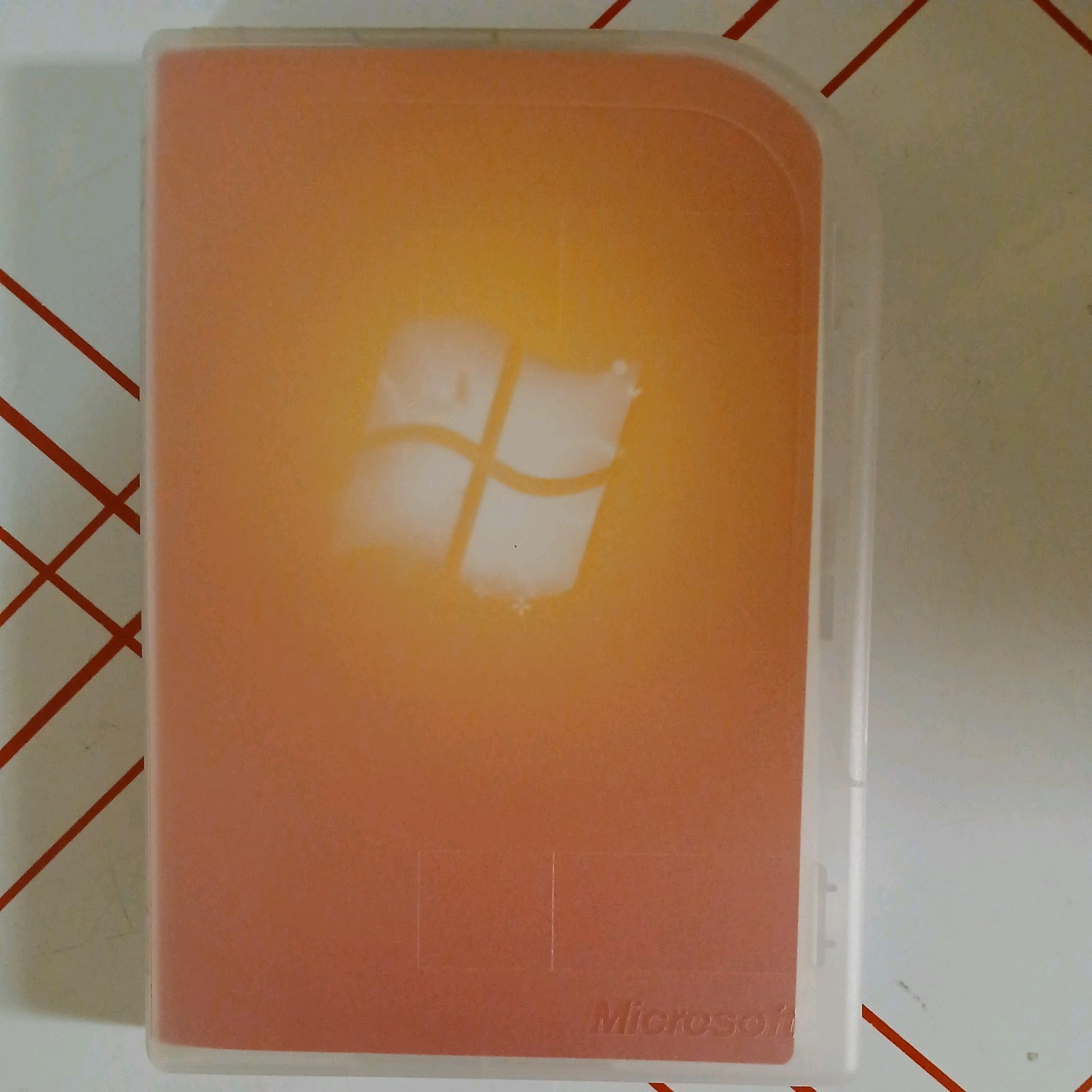 Microsoft Windows 7 Professional Upgrade 32/64 DVD with Key in Retail Box