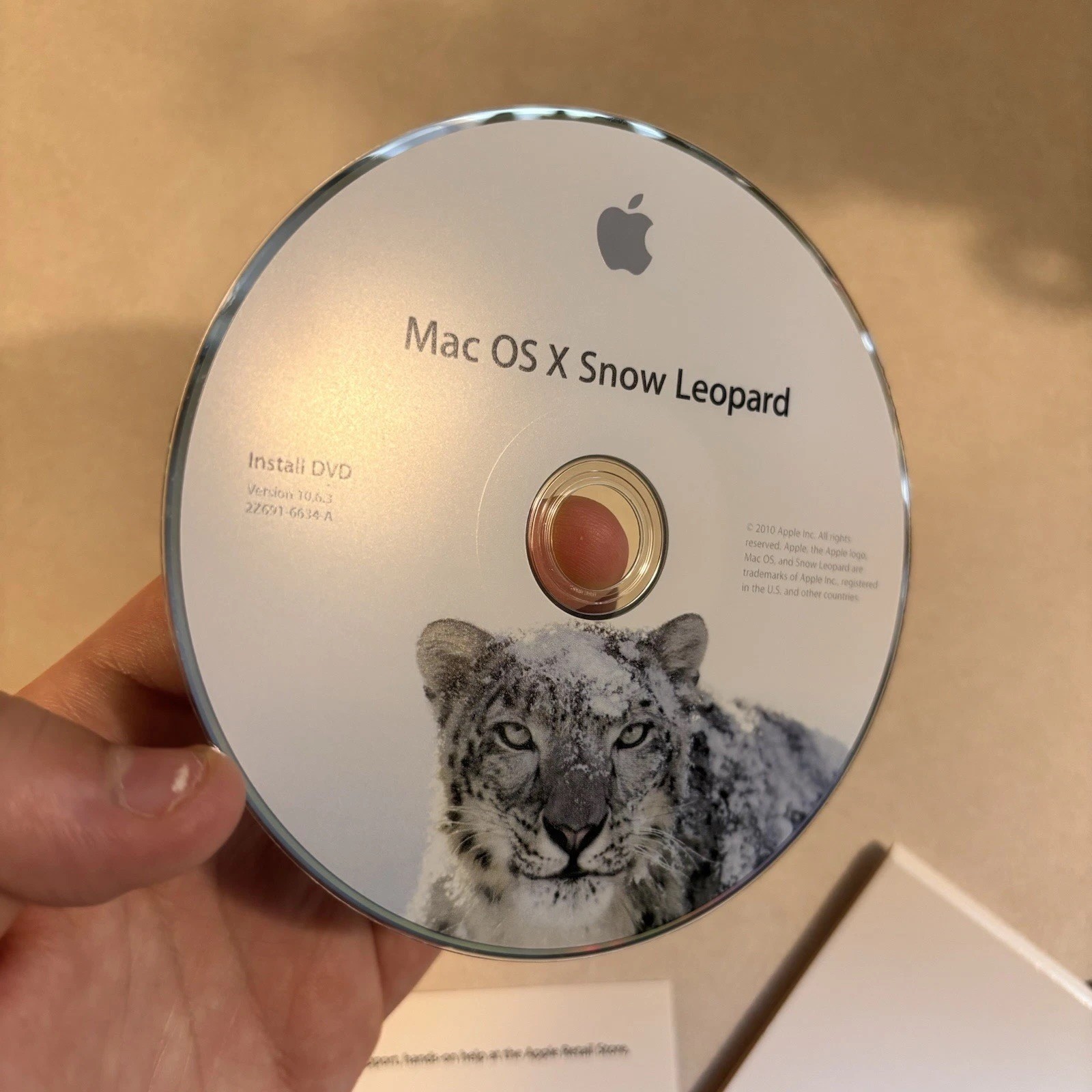 Apple Mac OS x Snow Leopard Operating System version 10.6.3