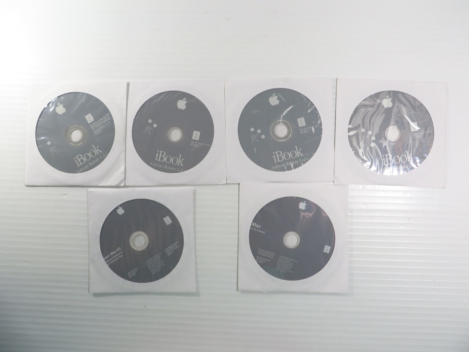 iBook Apple Hardware Test CD and Software Restore OS 10.0.3, OS 9.1, 6 CD Set