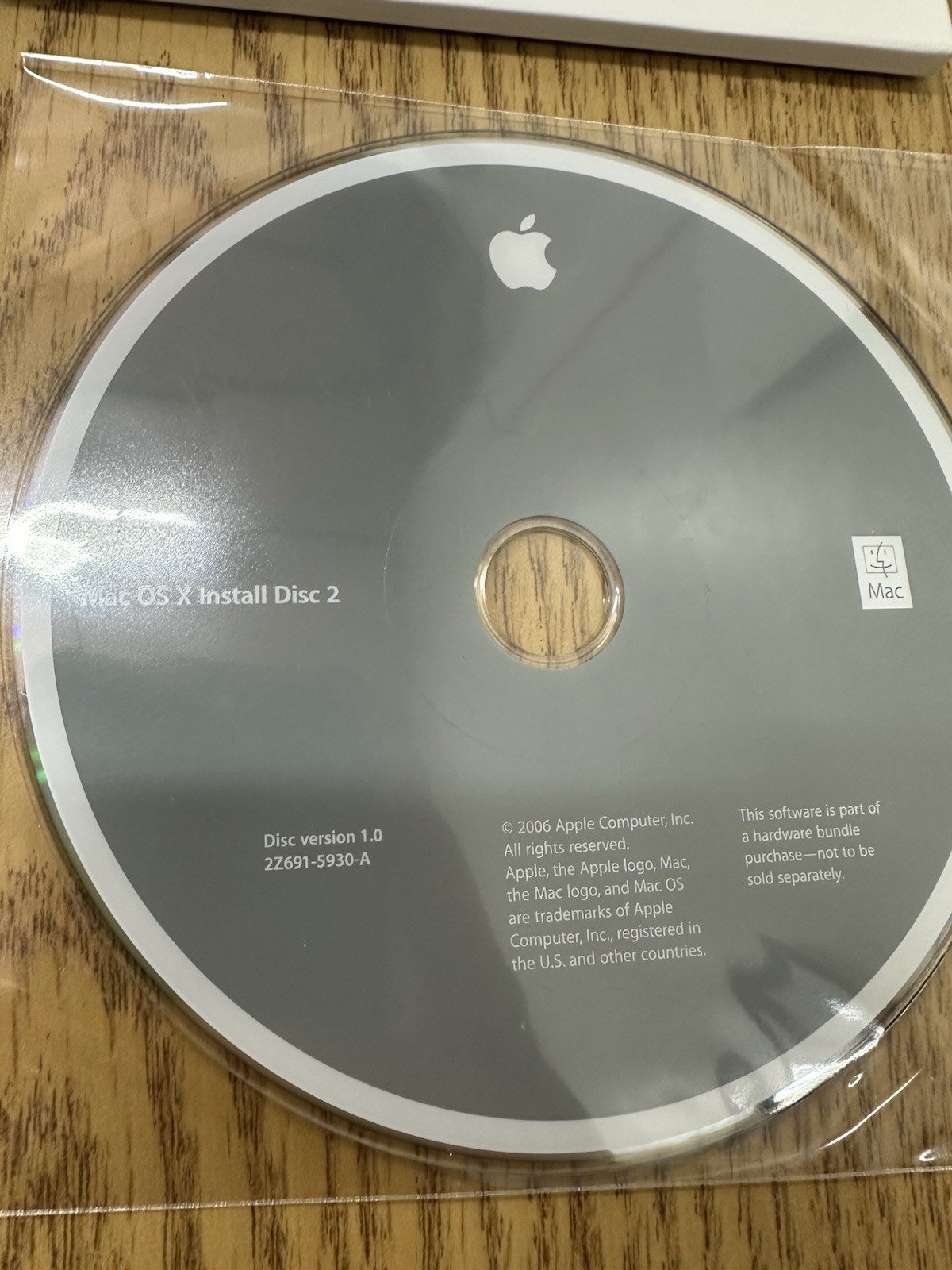Mac Pro OS X Install Disc 1 & 2 Version 10.4.8 OEM