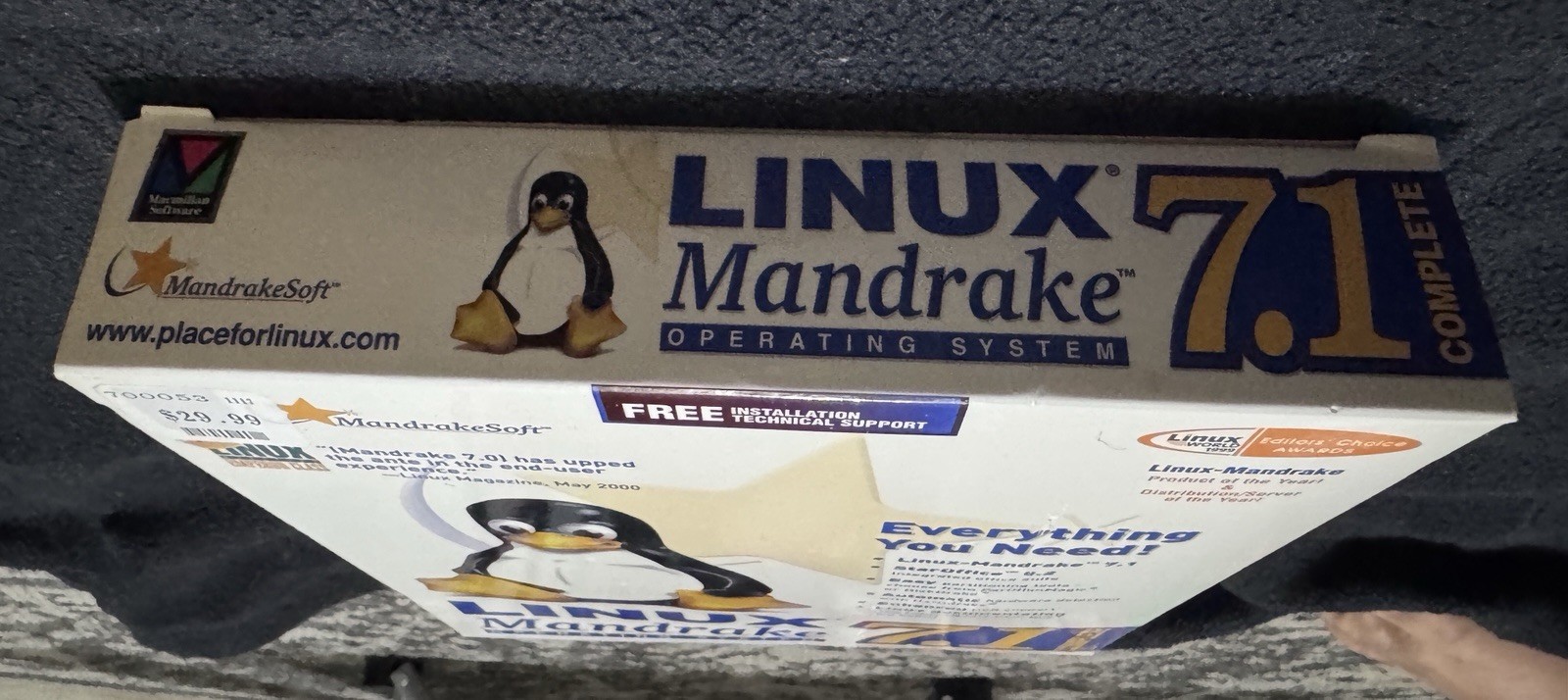 Linux Mandrake 7.1 Complete Big Box NIB 2000 Vintage Software