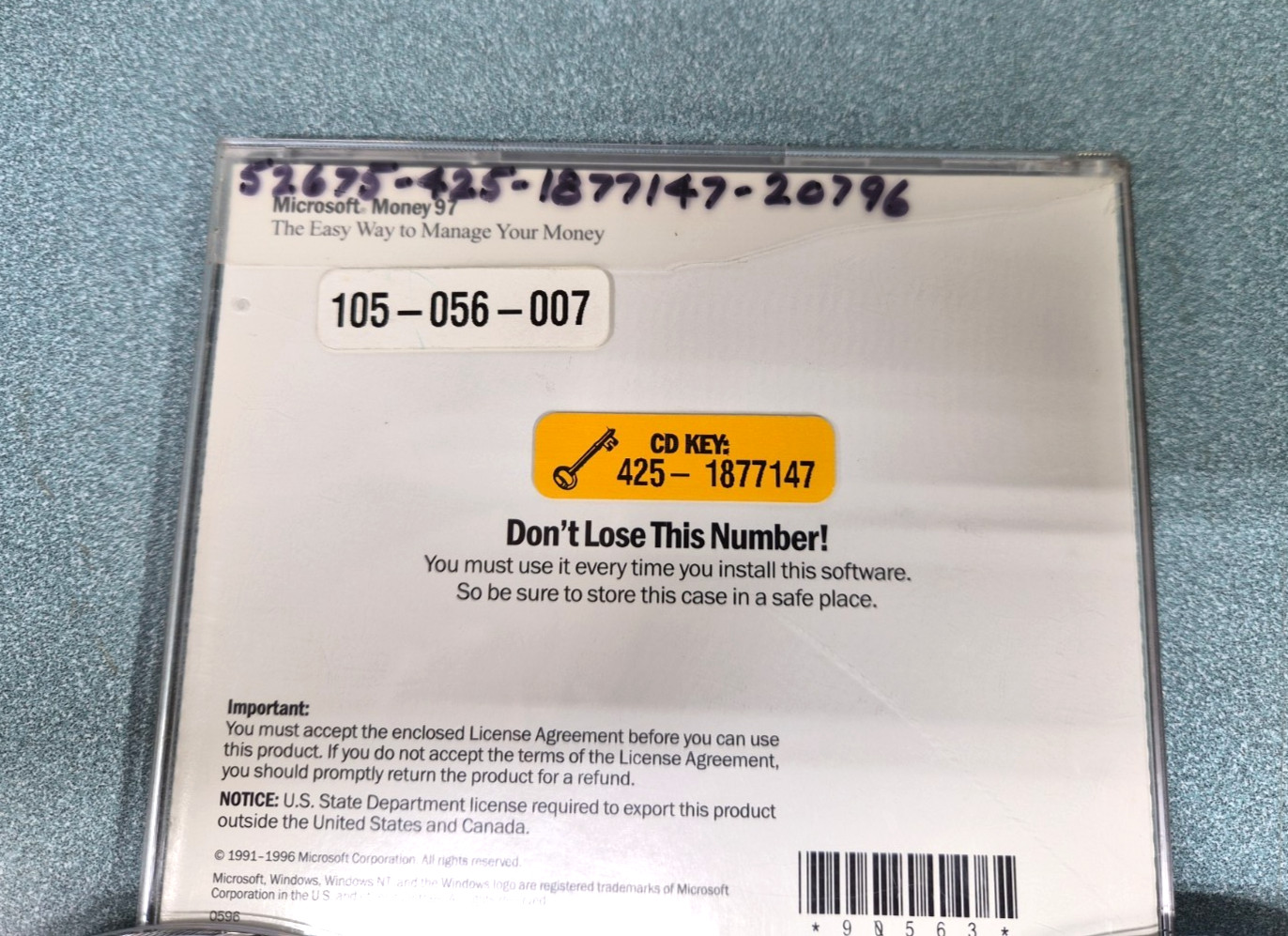 Sealed Windows 95 OEM CD Office 2000 Works Exploring Windows 95 Money Lot