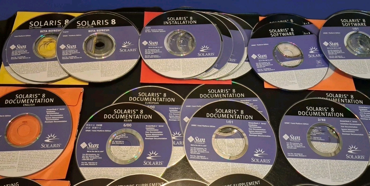 SUN Microsystems SOLARIS 8 -BOTH Intel & SPARC CDs only 58 DISCS bundle Lot