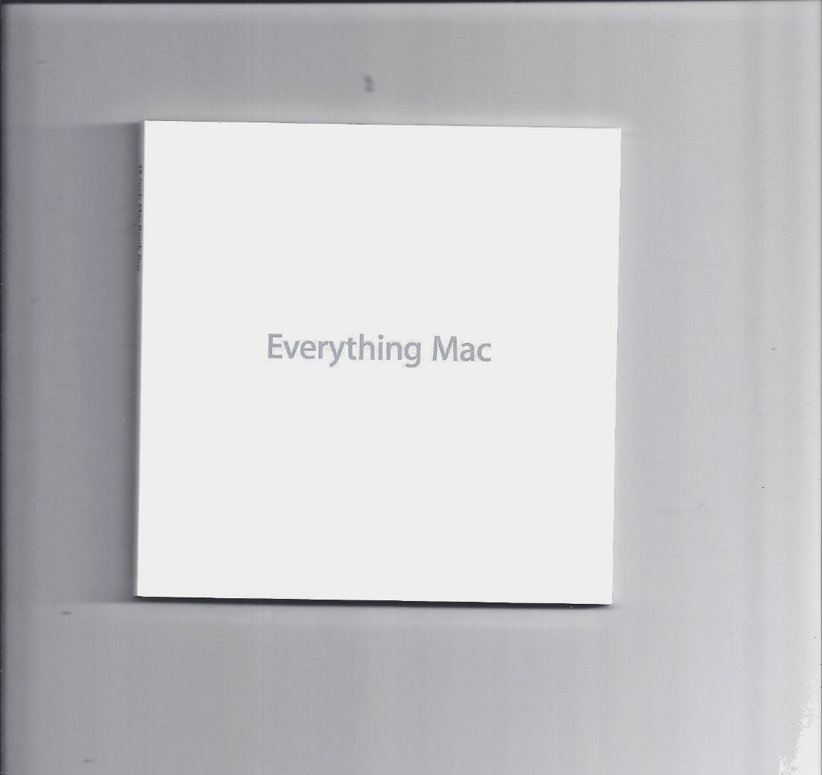 MacBook 13″ Mac OS X 10 Install + Applications +Snow Leopard upgrade DVD