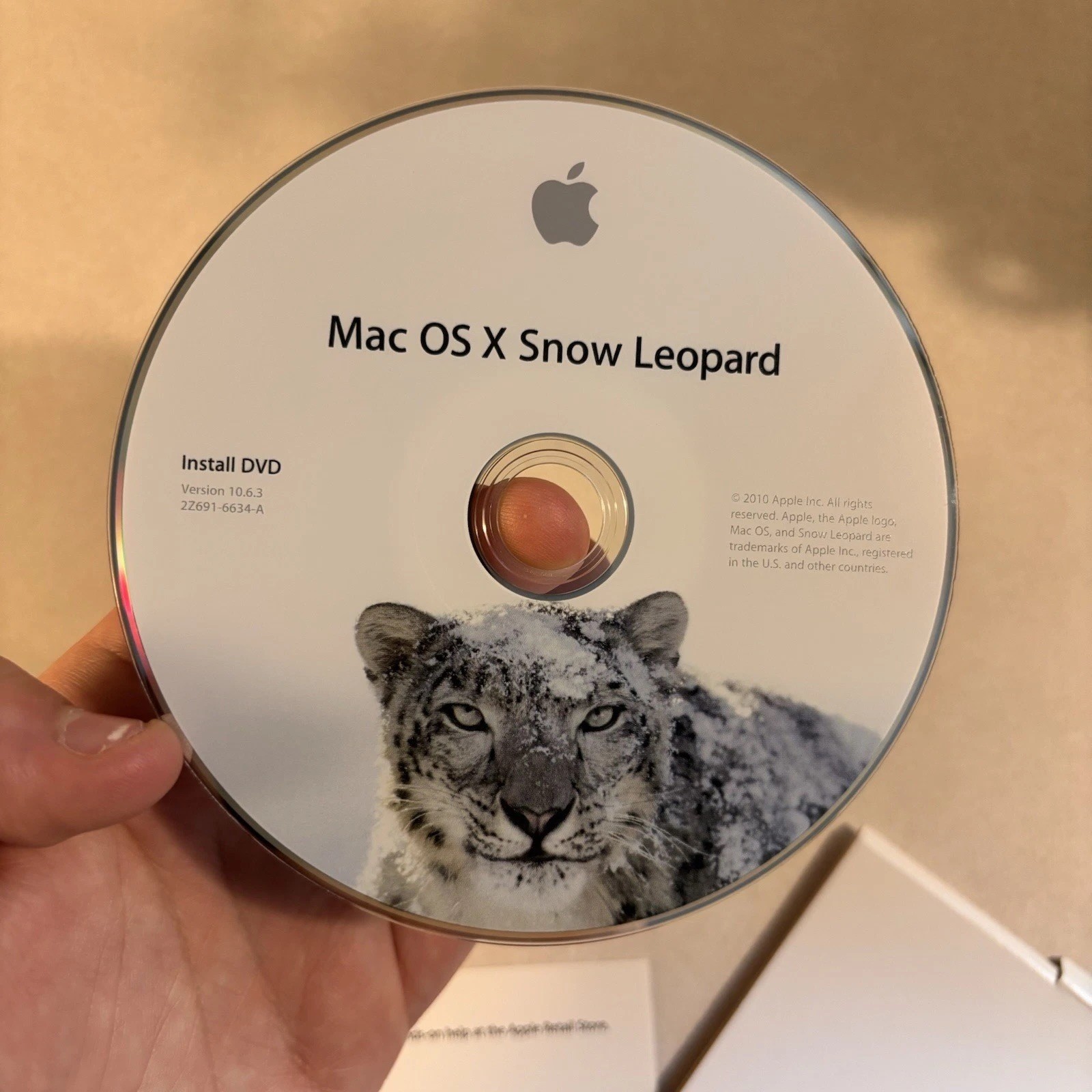 Apple Mac OS x Snow Leopard Operating System version 10.6.3