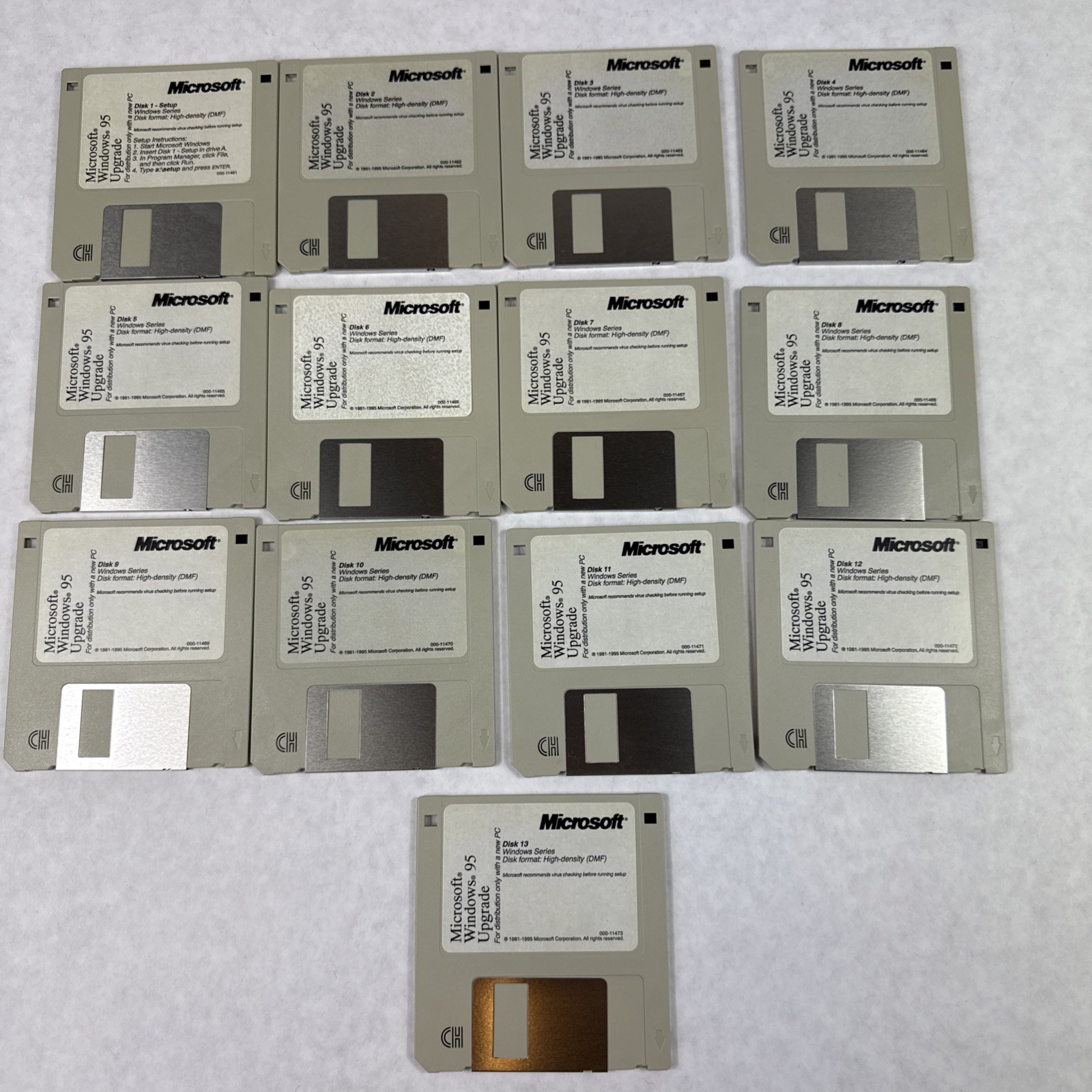Microsoft Windows 95 Upgrade On 3.5″ Floppy Disks – Lot of 13 Disks /Diskettes