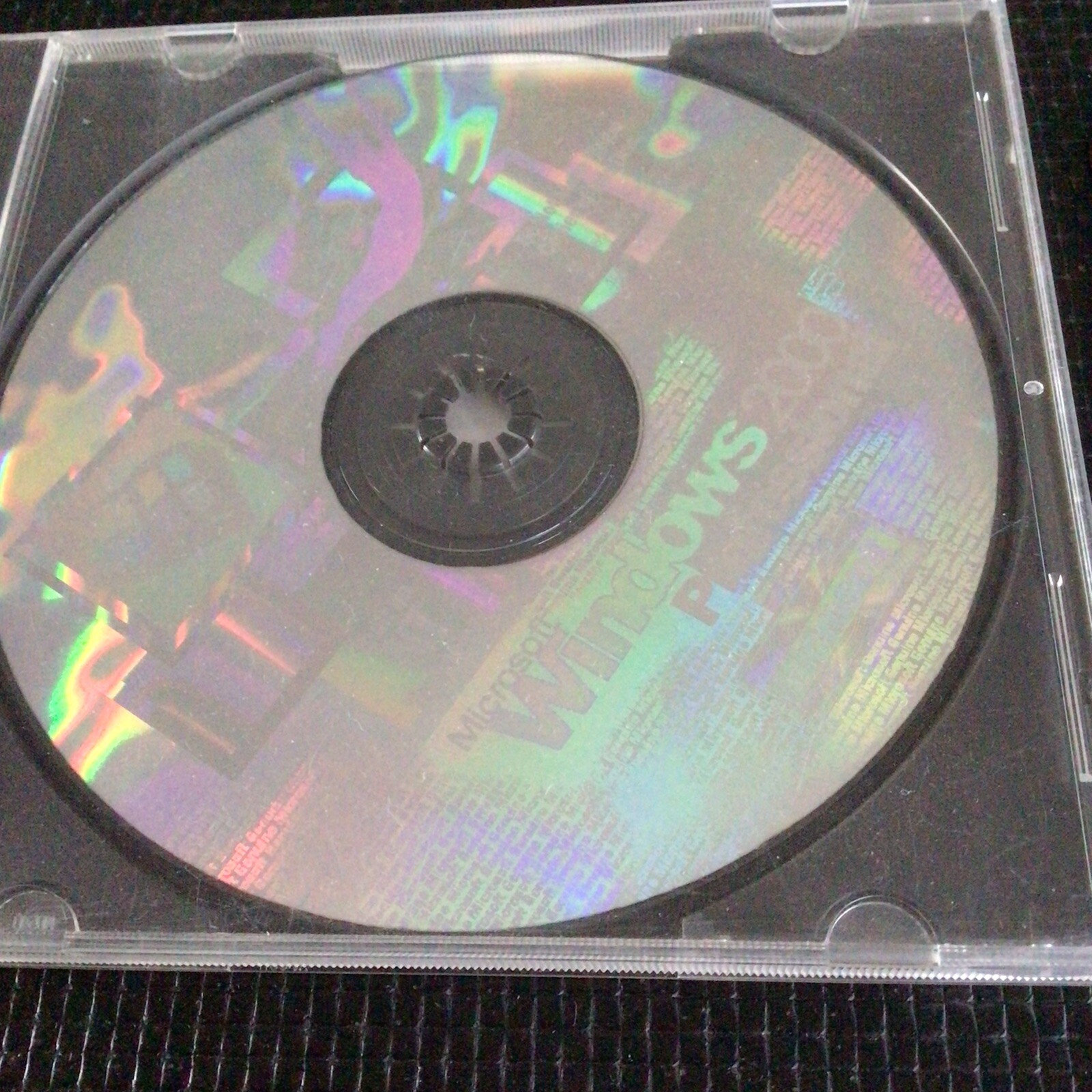 Microsoft Windows 2000 Professional Full Operating System With Floppy Disc
