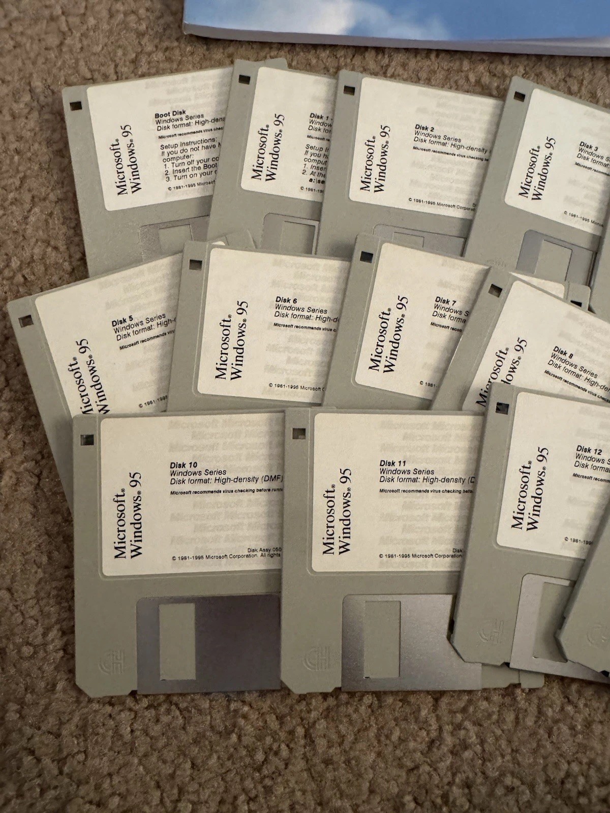 Microsoft Windows 95 Floppy Disk Lot of 14 High Density 3.5″ DMF Boot UNTESTED