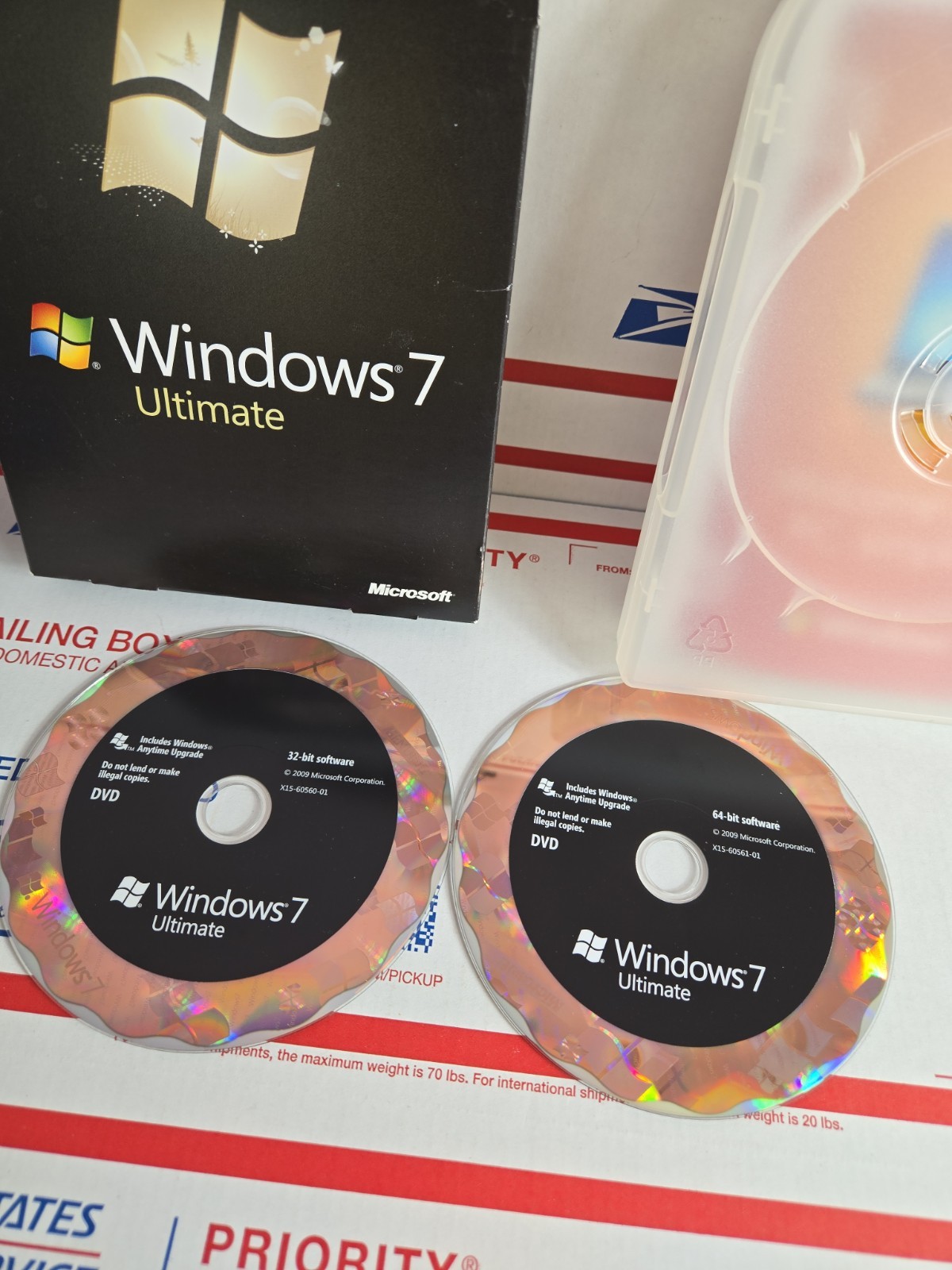 Microsoft Windows 7 Ultimate 32/64 Bit DVD -Full Retail Version -LOT B