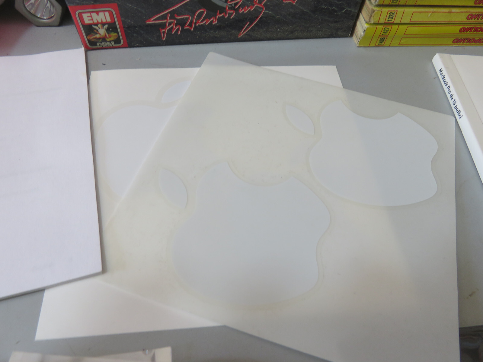 Lotto DVD istallazione libretti panno adesivi mac Pro come da foto ottime cond.
