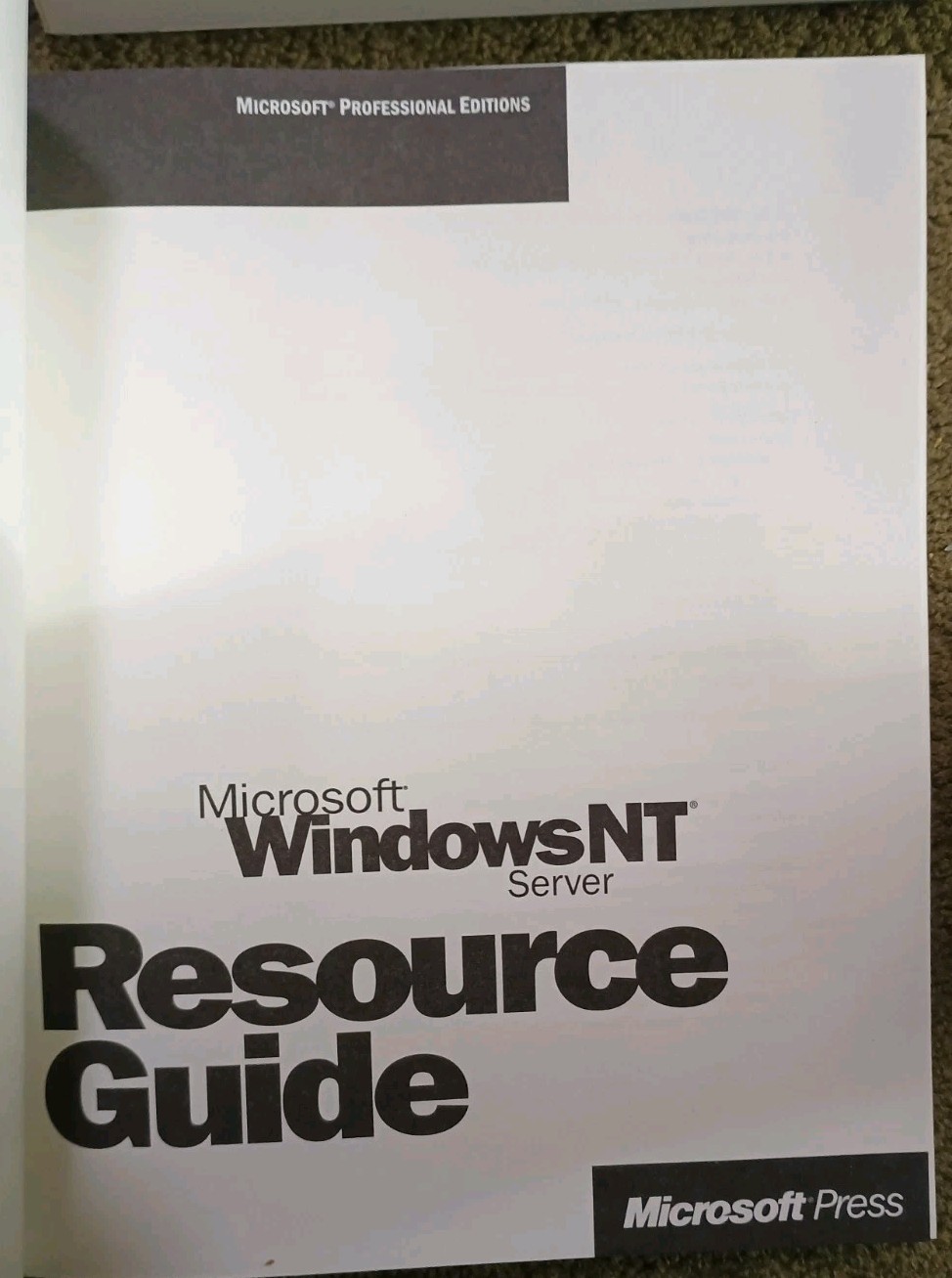 Microsoft Windows NT Server 4.0 Sealed CD w/ Client Access Licenses